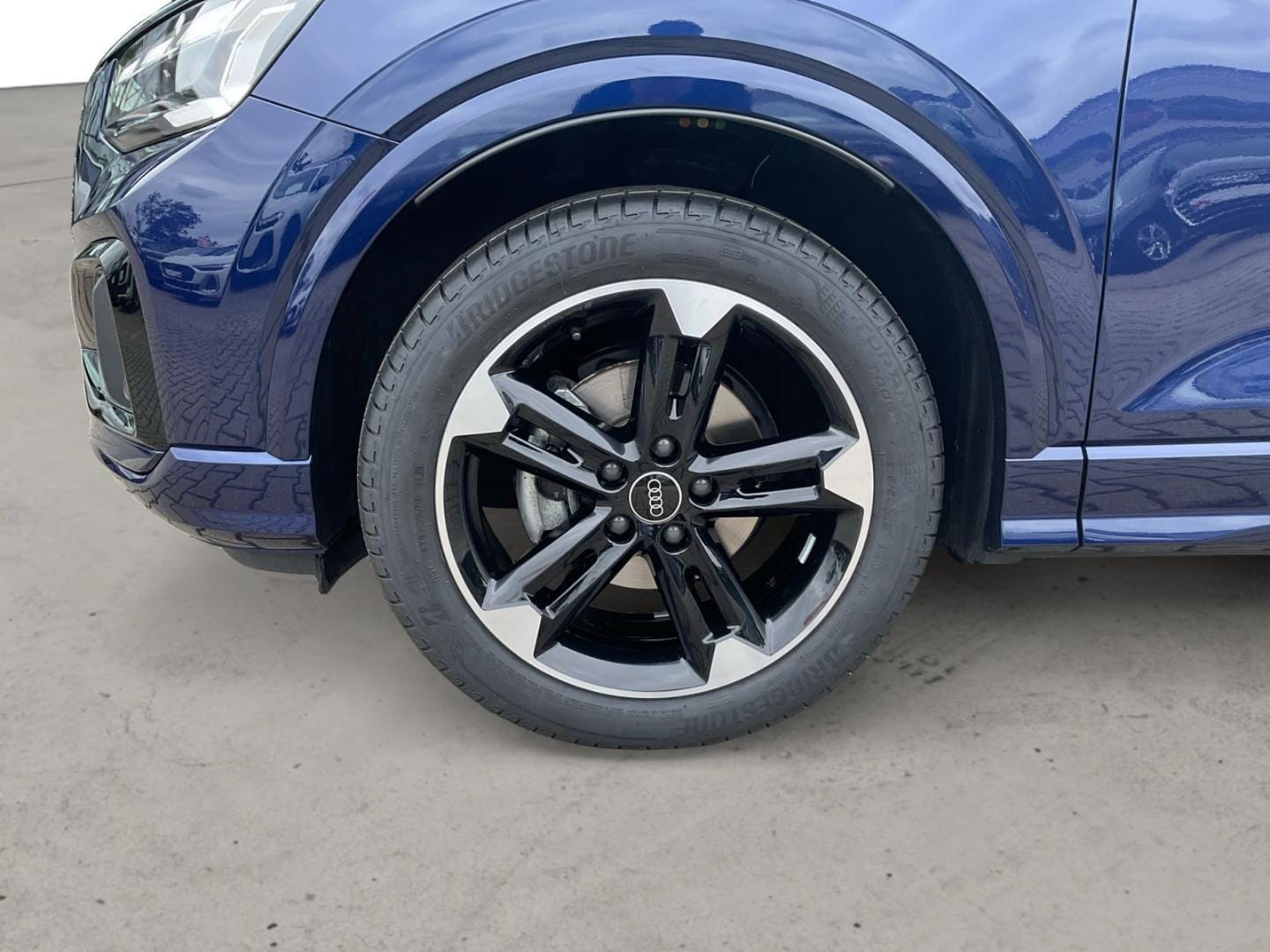 Bild über Audi Q2 advanced 35 TFSI S tronic - für weitere Informationen kontaktieren Sie den Audi Partner