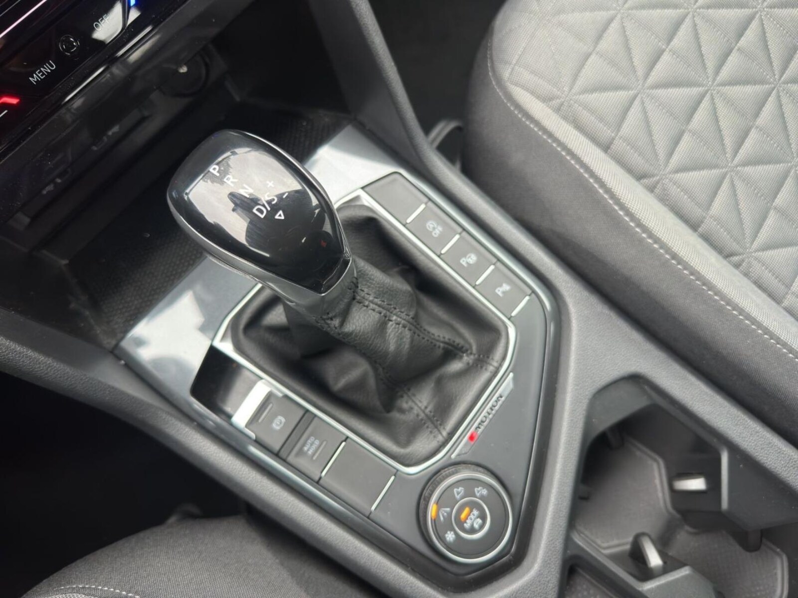 Volkswagen Tiguan – Bild 11