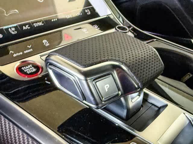 2025 Audi RS Q8 Base - Photo 25