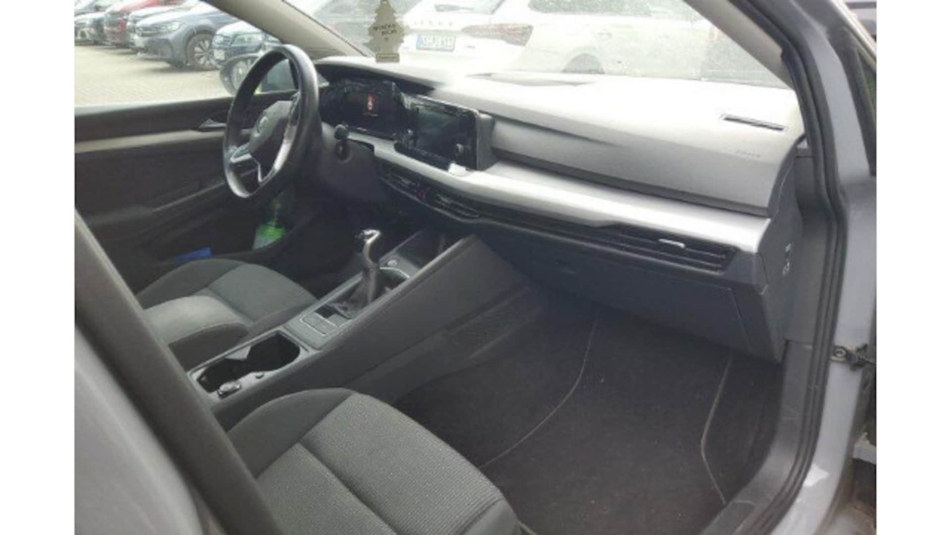 Volkswagen Golf Basis-Modell