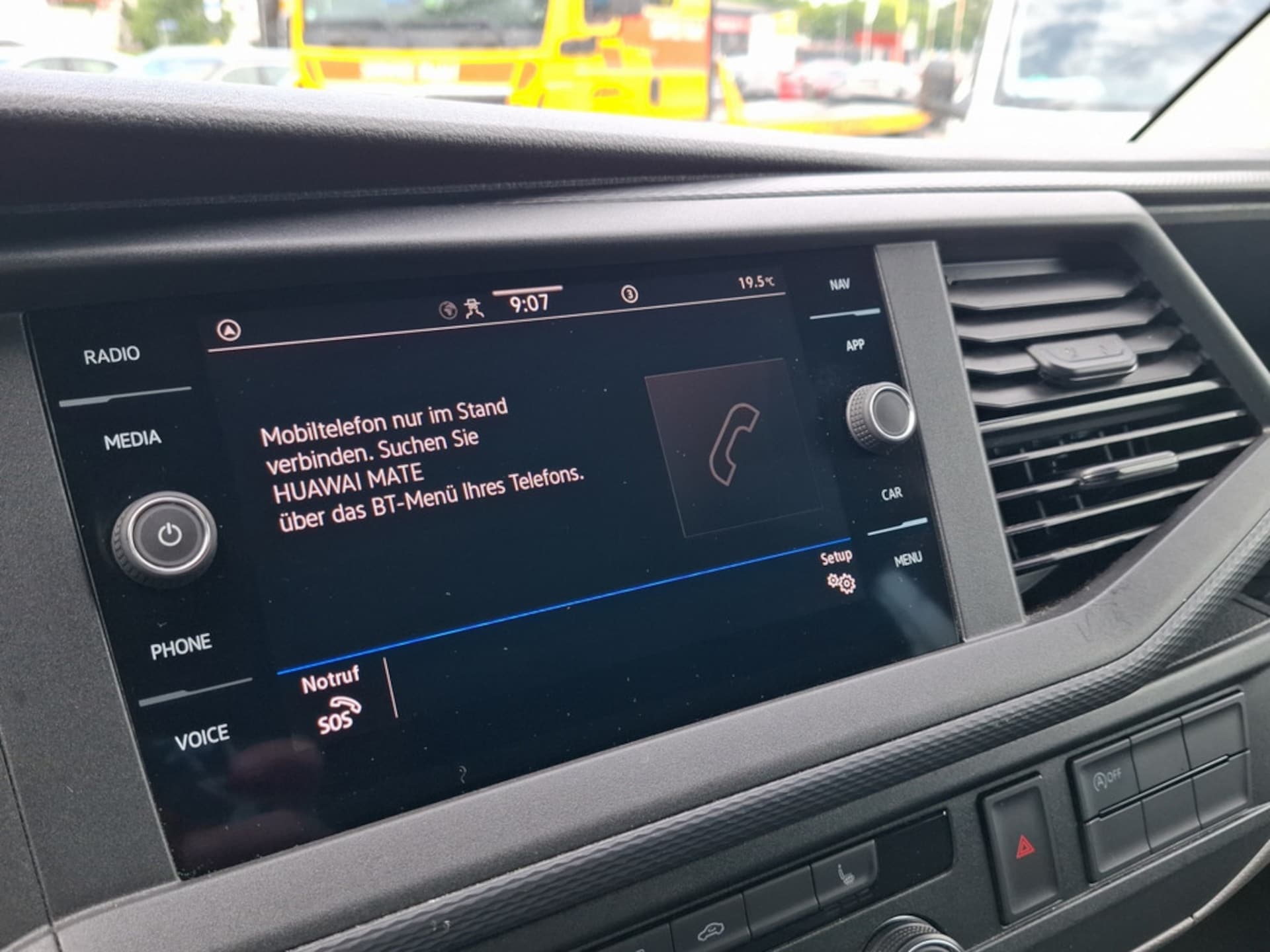 Volkswagen T6.1 Transporter Kombi langer Radstand