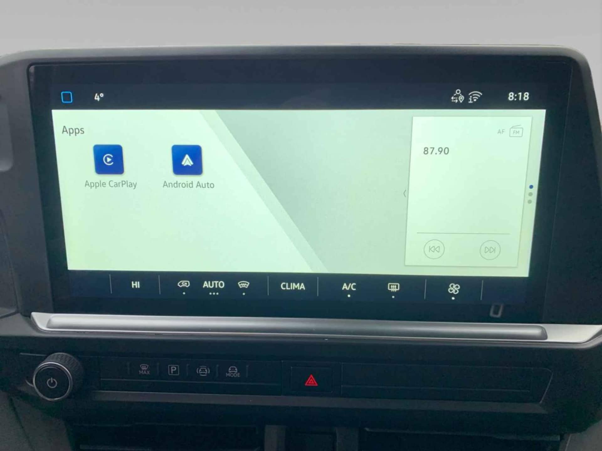 Volkswagen Transporter Kasten langer Radstand