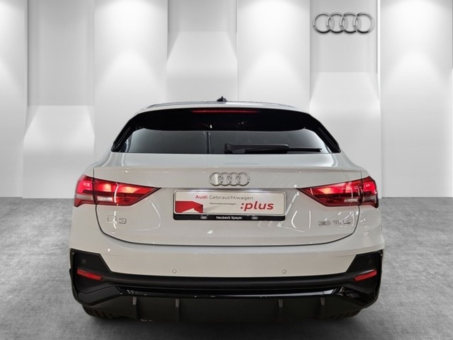 Audi Q3 Sportback S line