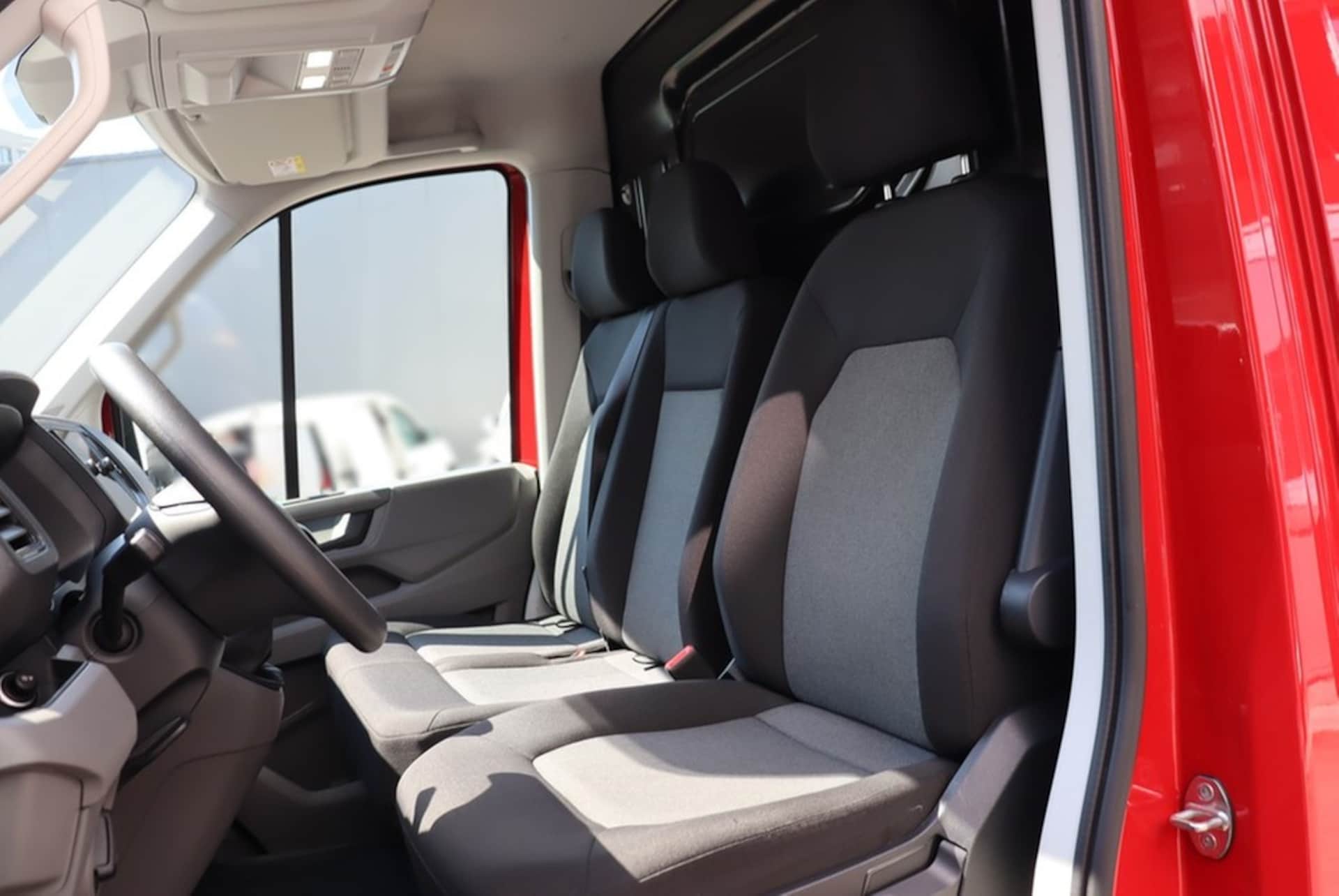 Volkswagen Crafter Kasten mittlerer Radstand