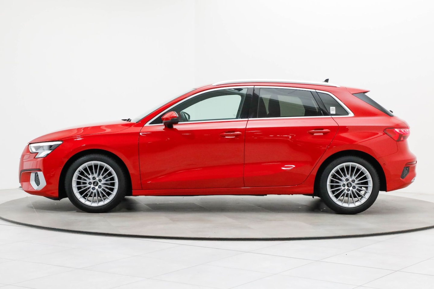 Bild über Audi A3 Sportback advanced 35 TFSI S tronic - für weitere Informationen kontaktieren Sie den Audi Partner