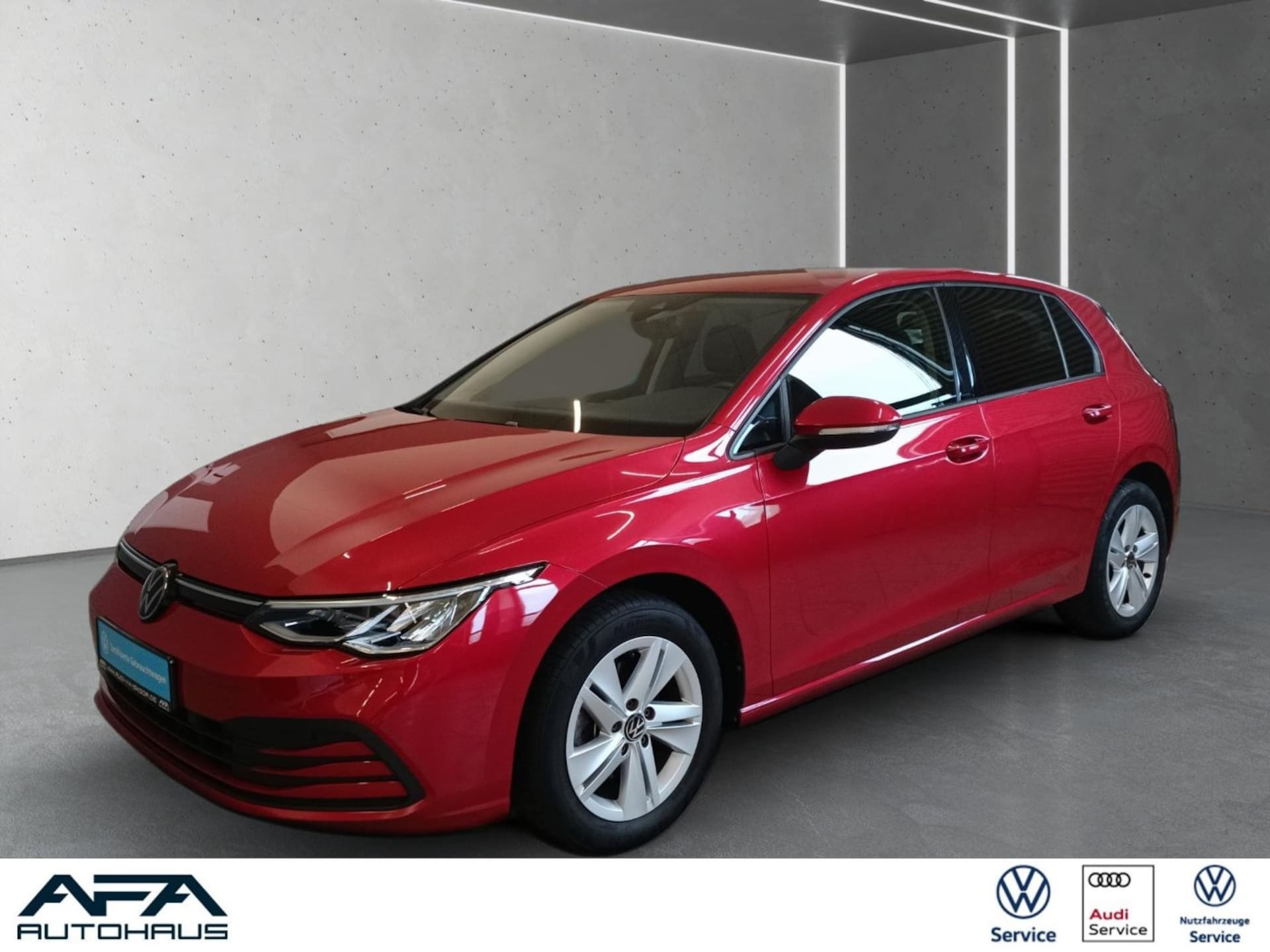 Volkswagen Golf — Volkswagen Golf VIII 1.0 eTSI LIFE DSG Navi*LED*ACC*App-Co.