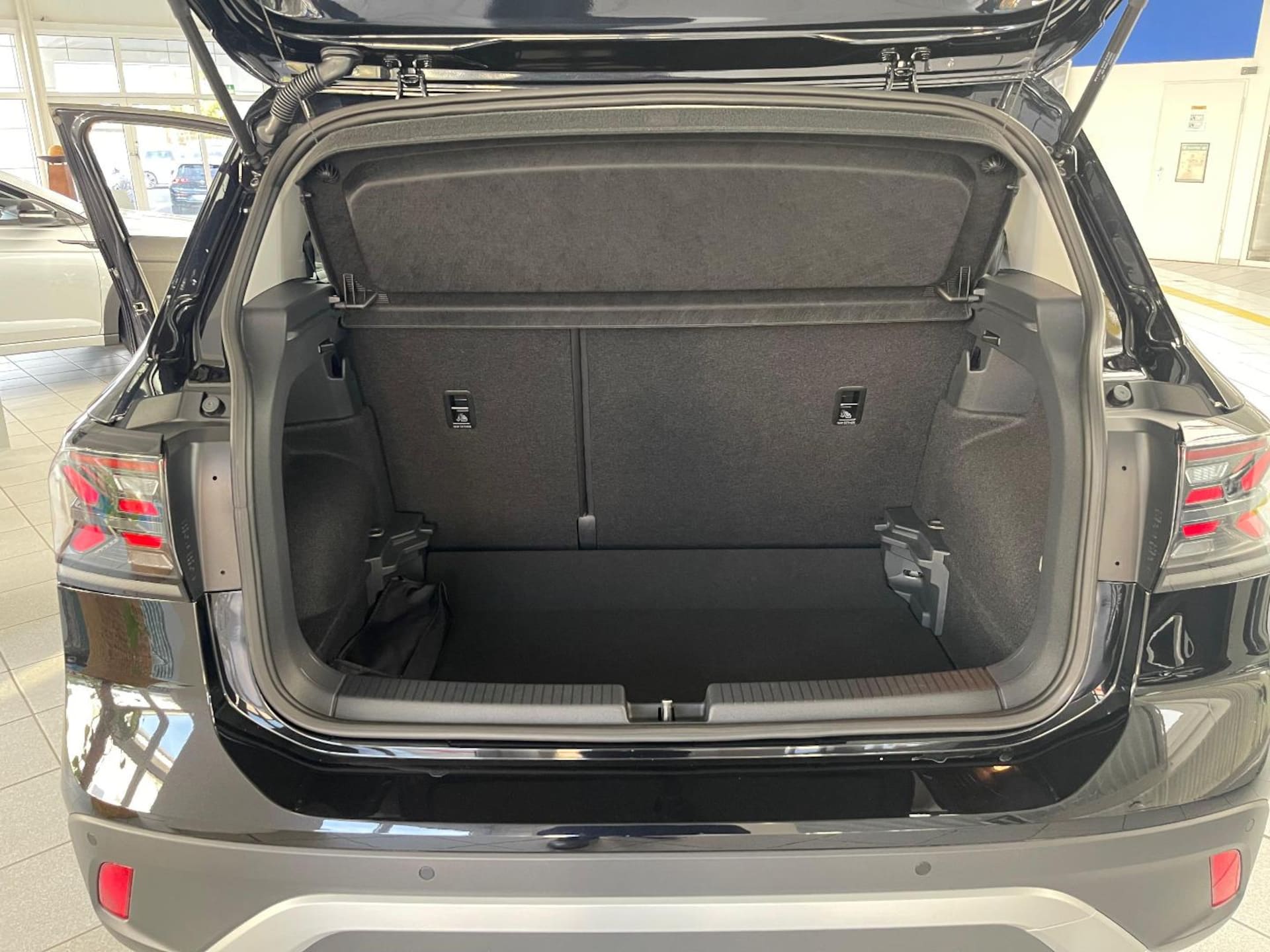Volkswagen T-Cross Style