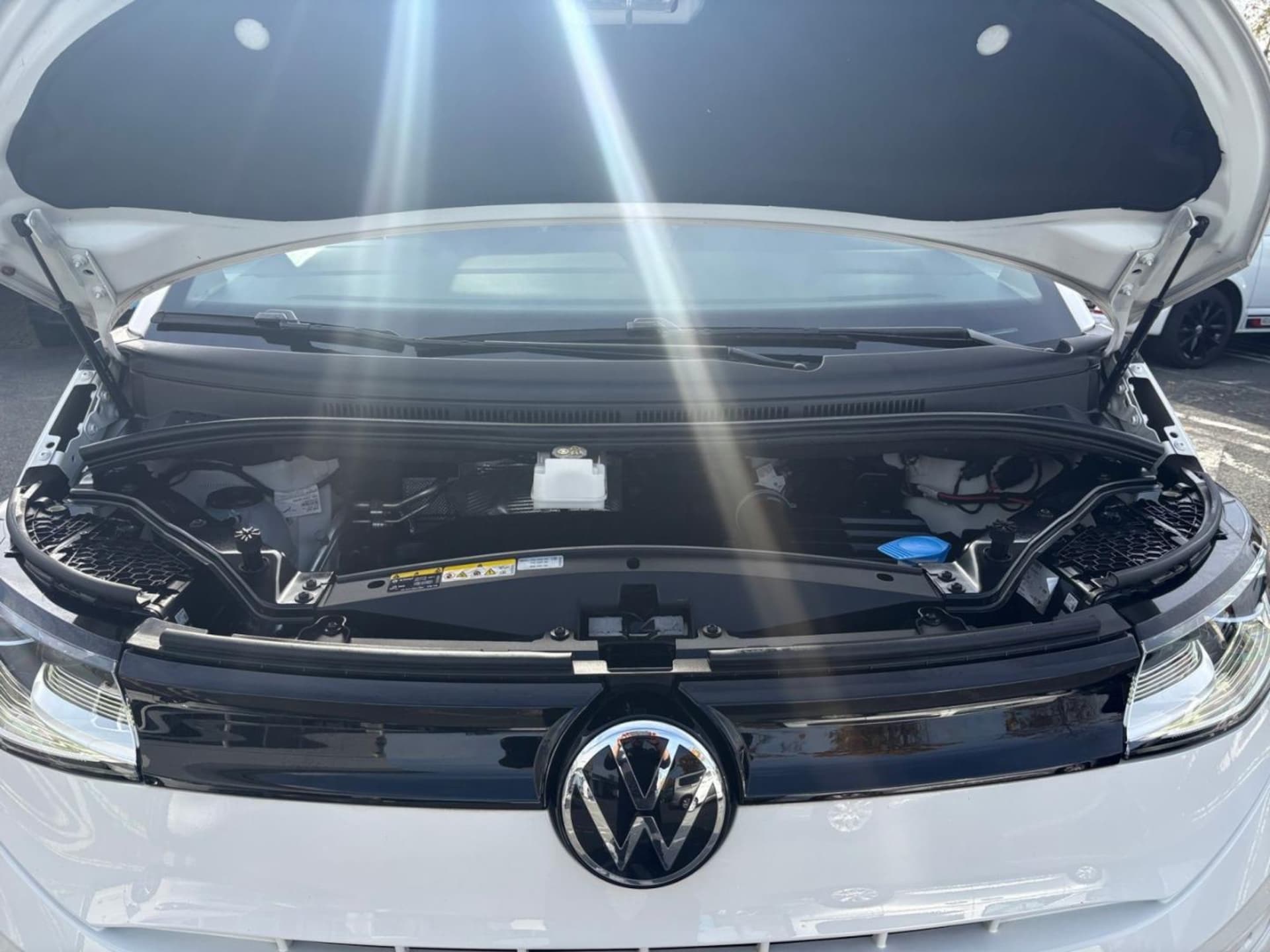 Volkswagen Multivan Basis-Modell