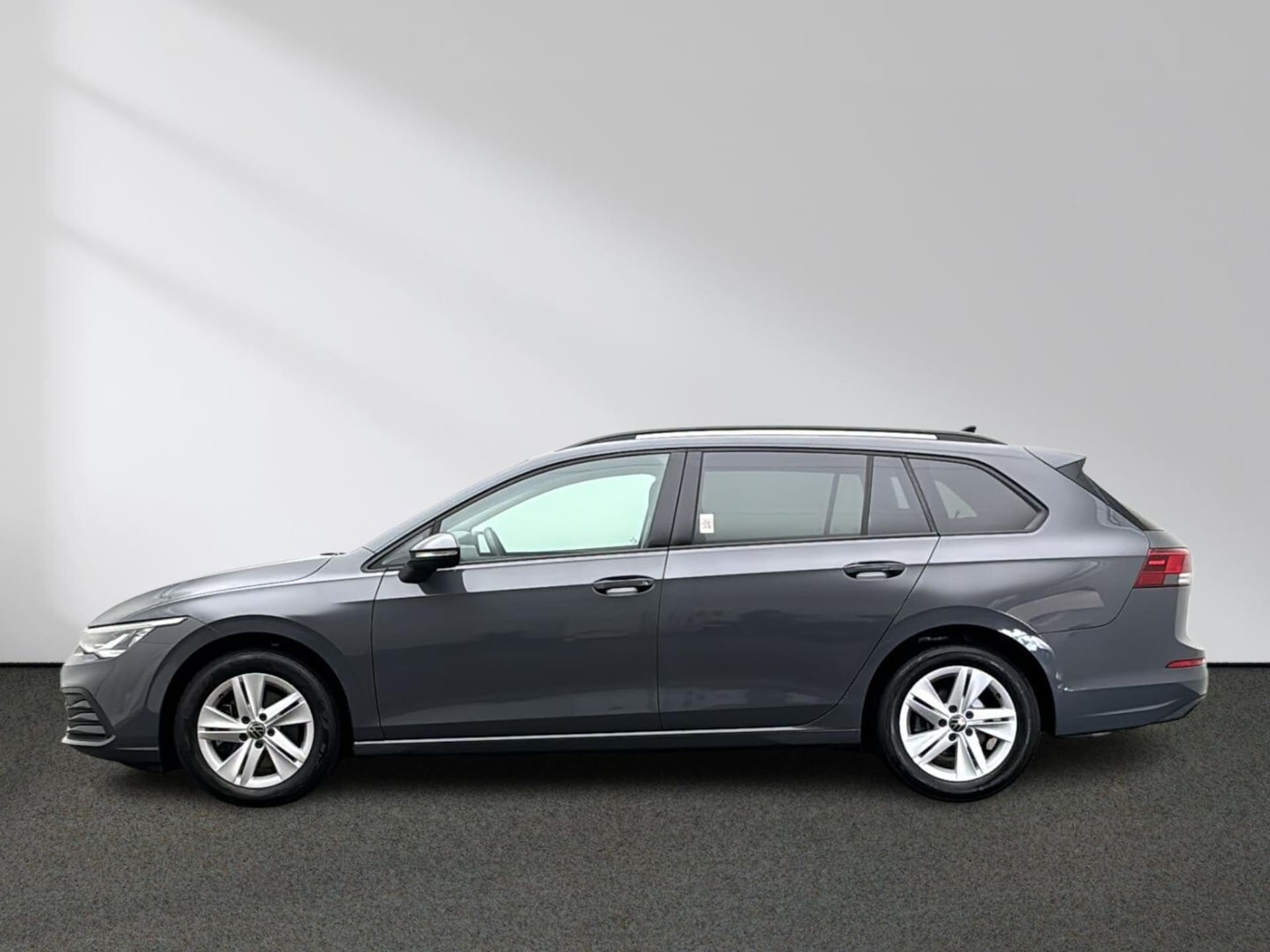 Volkswagen Golf Variant Life