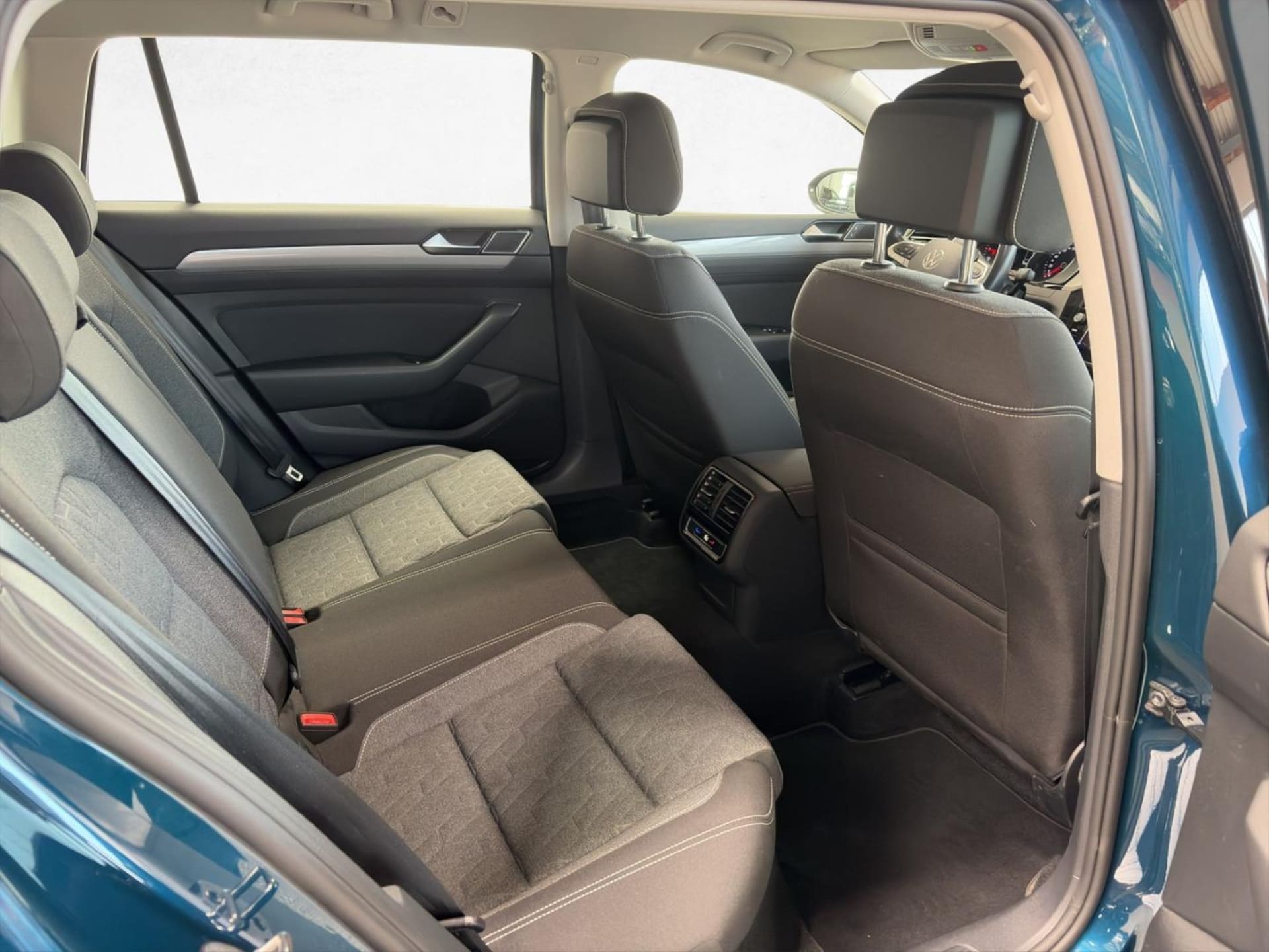 Volkswagen Passat Variant Business