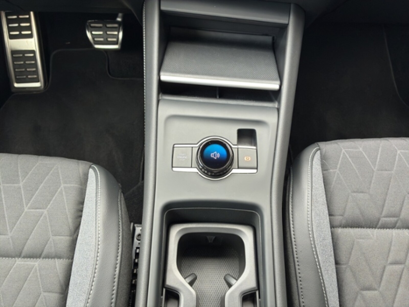 Volkswagen Tiguan – Bild 15