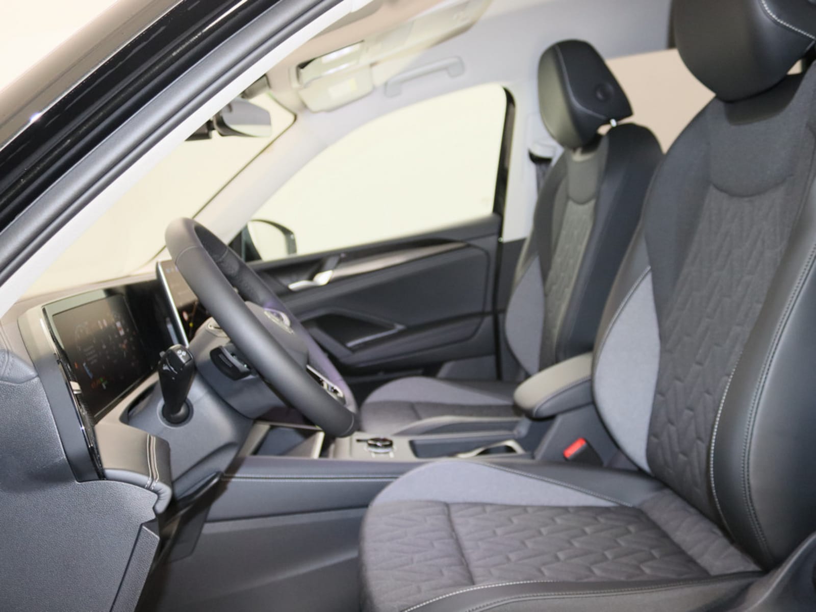 Volkswagen Tiguan – Bild 12