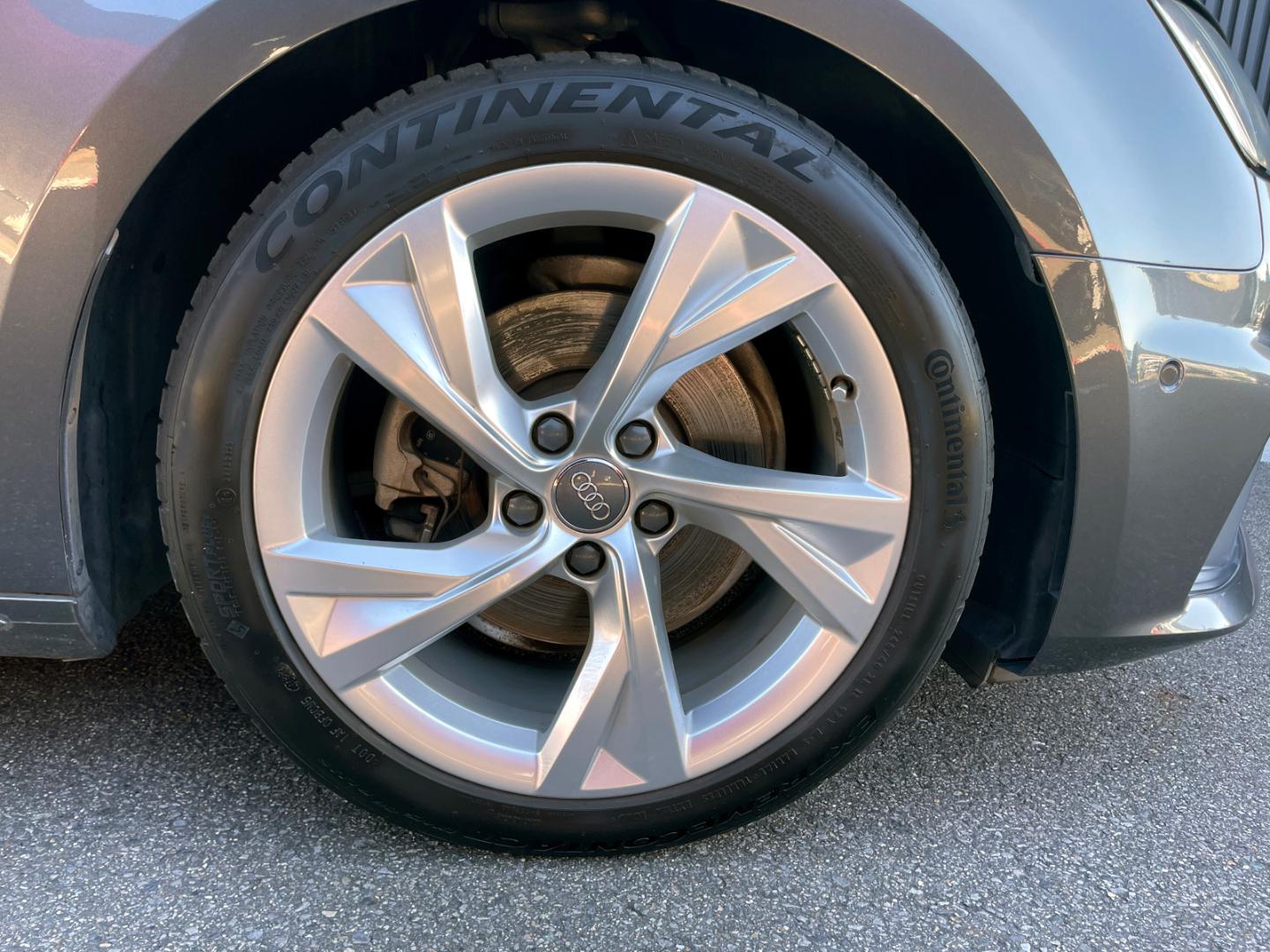 Audi A4 Sedan