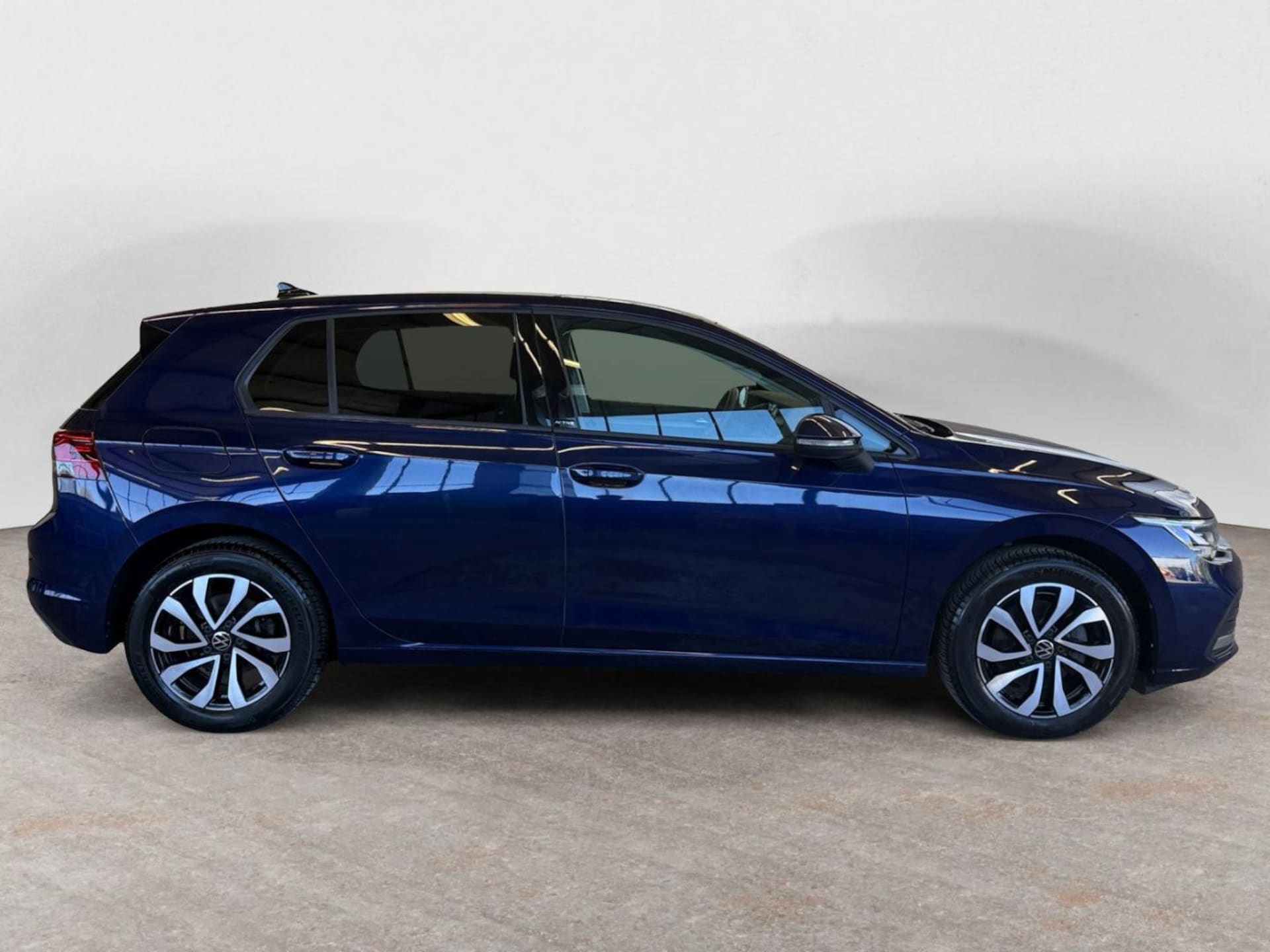 Volkswagen Golf Active