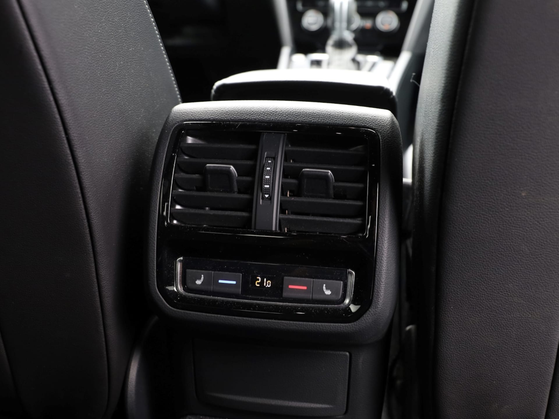 Volkswagen Arteon R-Line