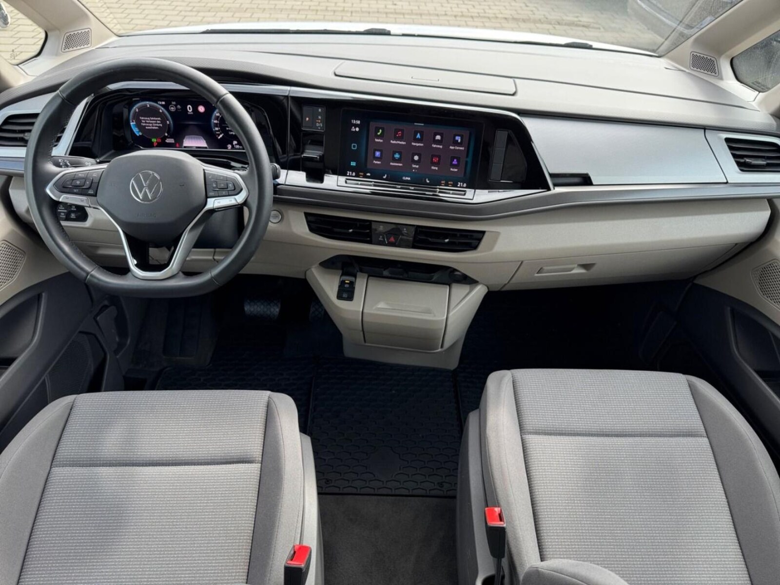 Volkswagen Multivan – Bild 7