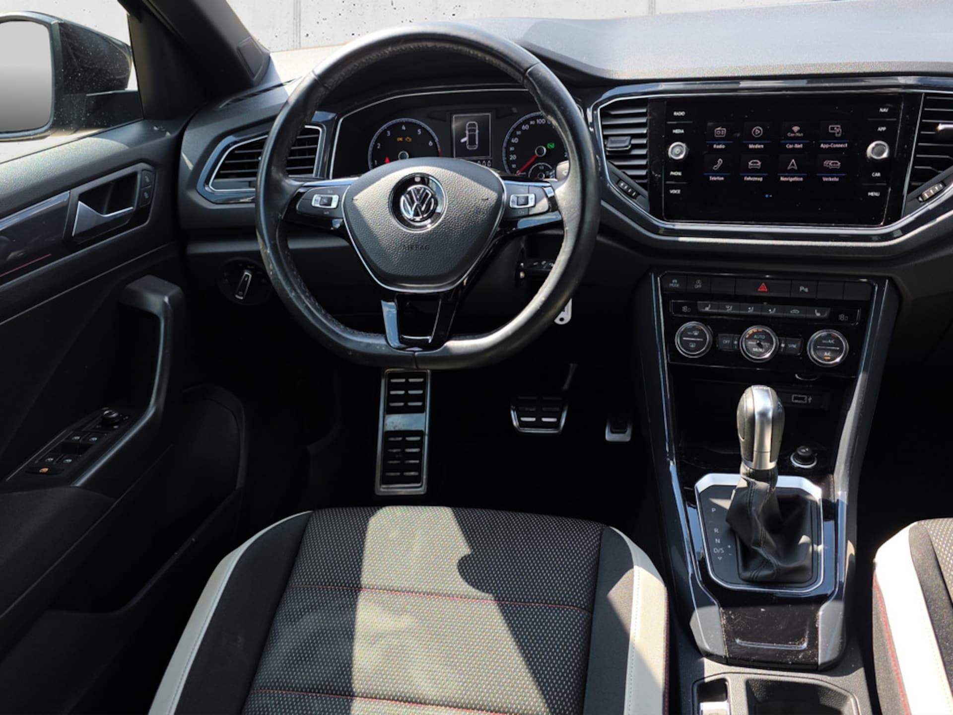 Volkswagen T-Roc Sport