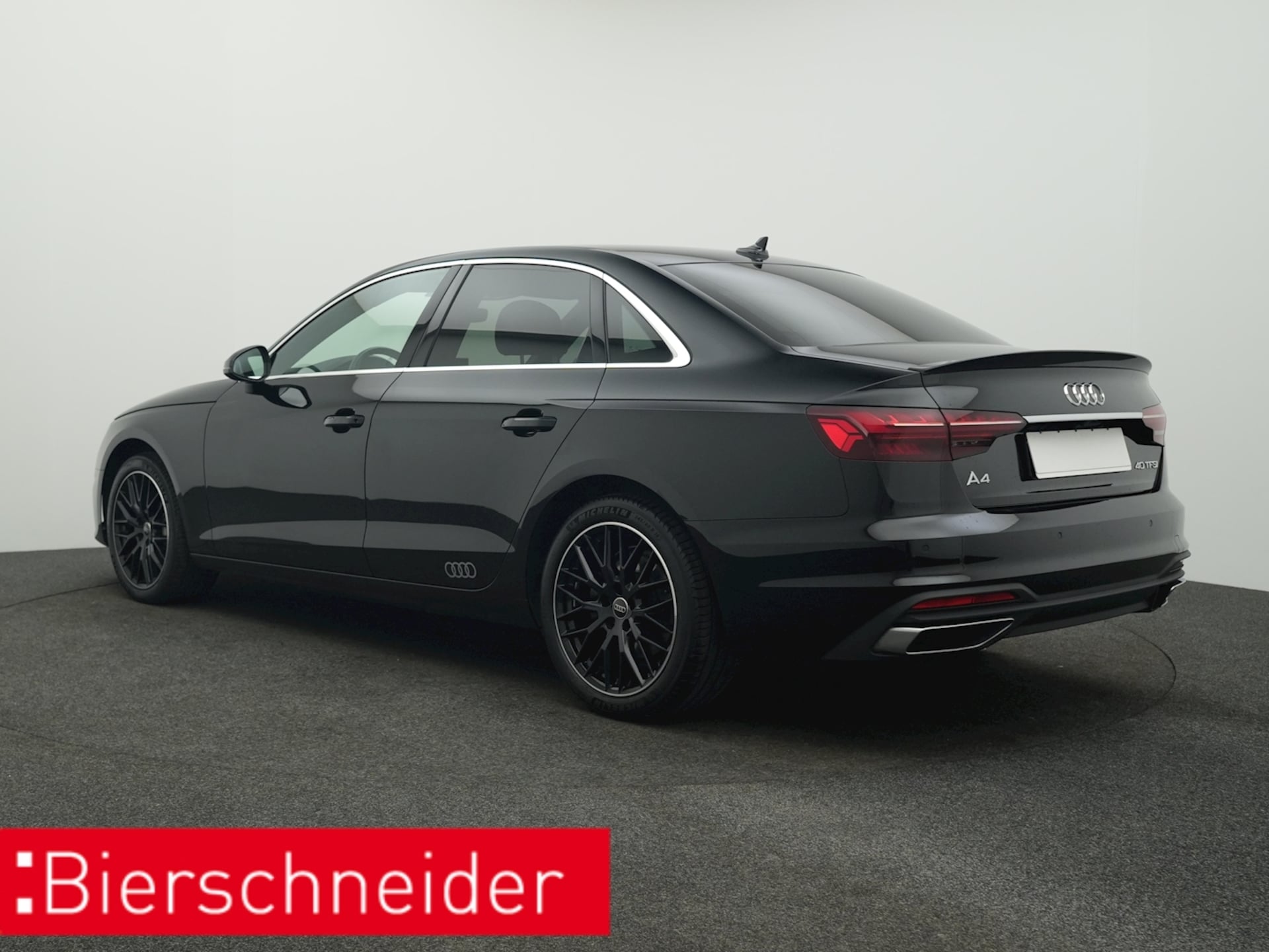 Audi A4 Limousine