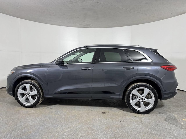 2025 Audi New Q5 Premium Plus - Photo 30