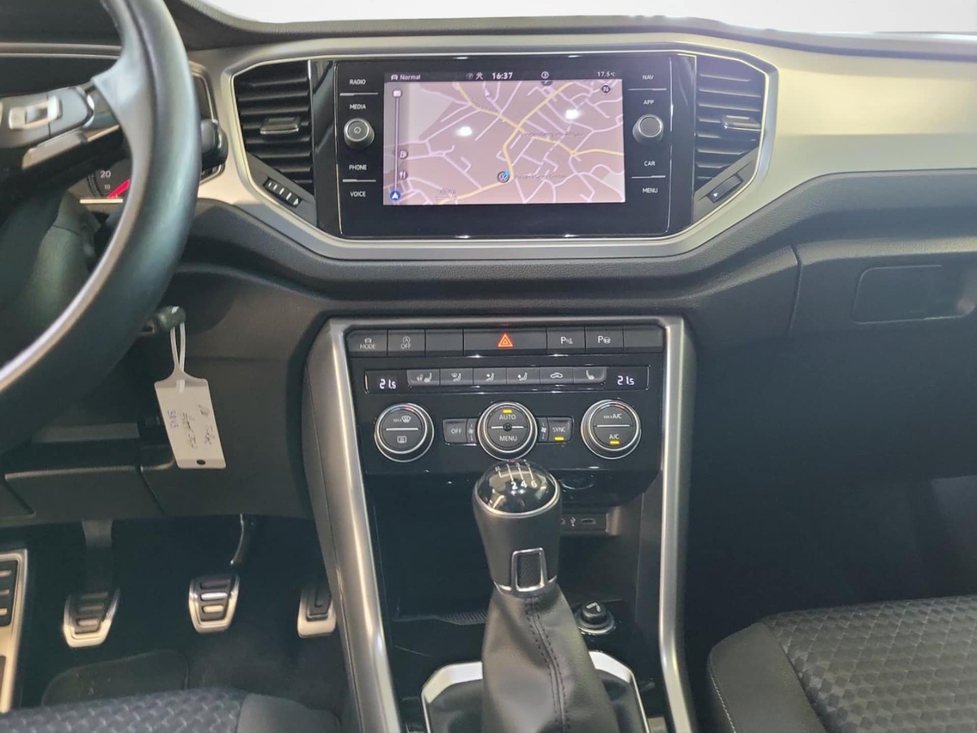 Volkswagen T-Roc Active