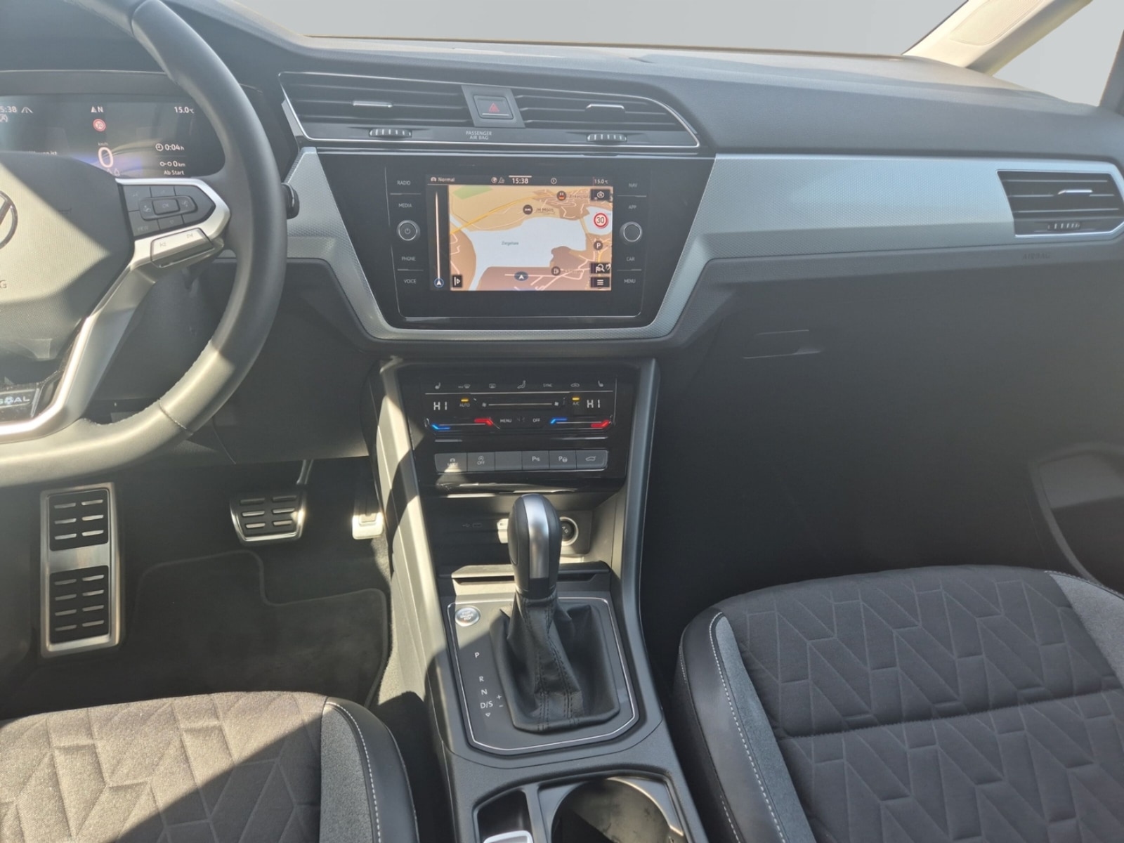 Volkswagen Touran – Bild 15
