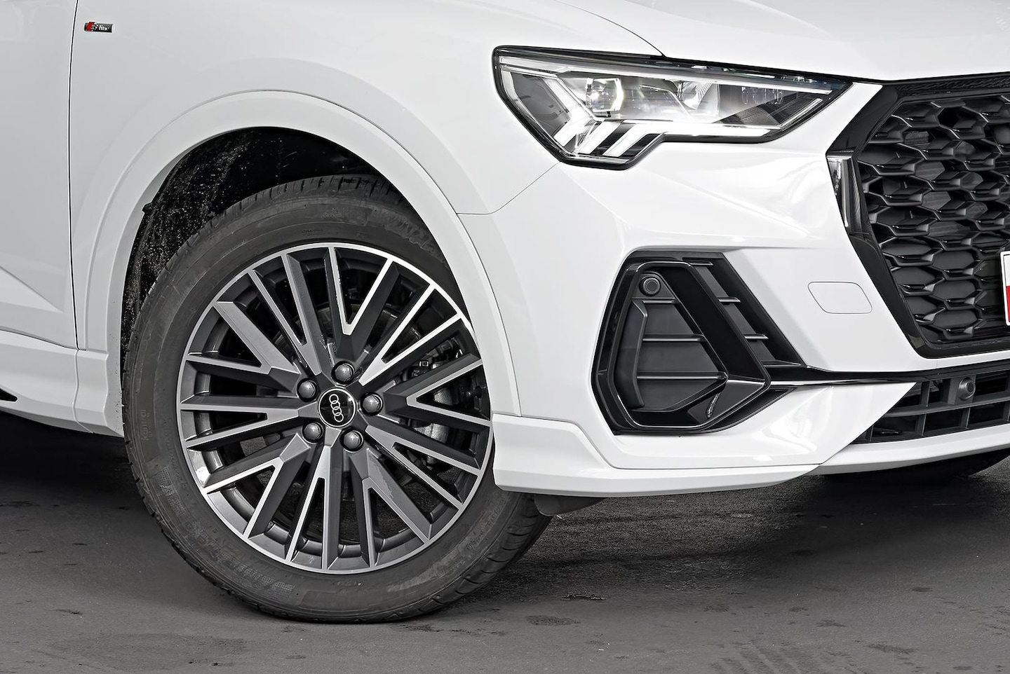 Image about Audi Q3 Sportback TFSI S tronic