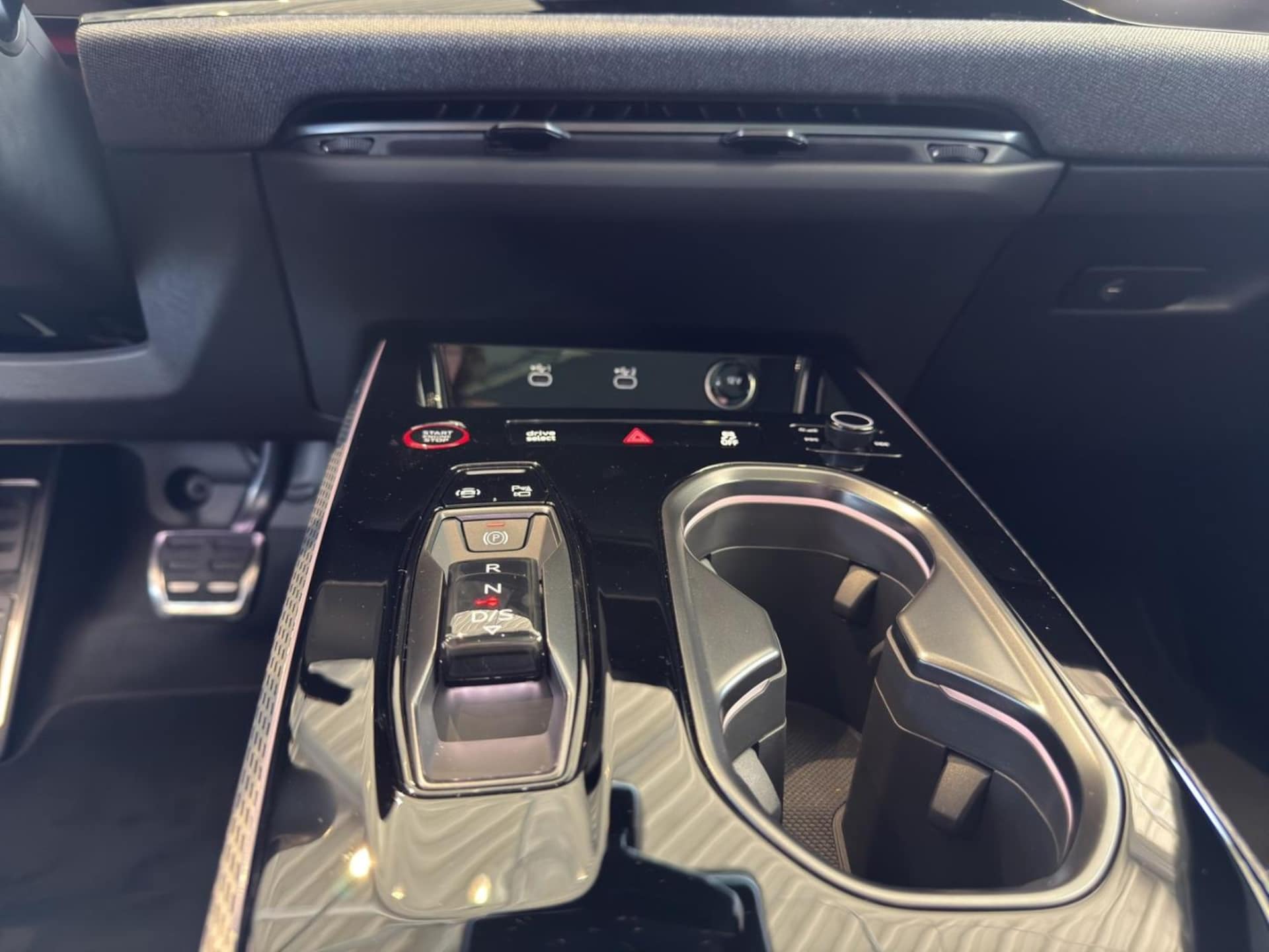 Audi A6 Avant edition one