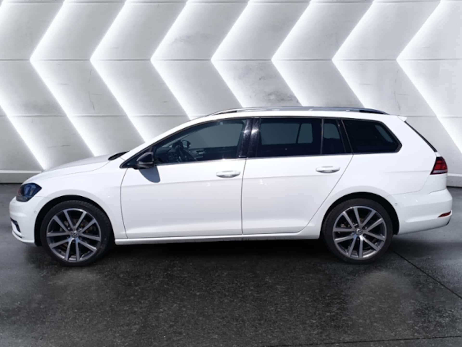 Volkswagen Golf Variant IQ.DRIVE