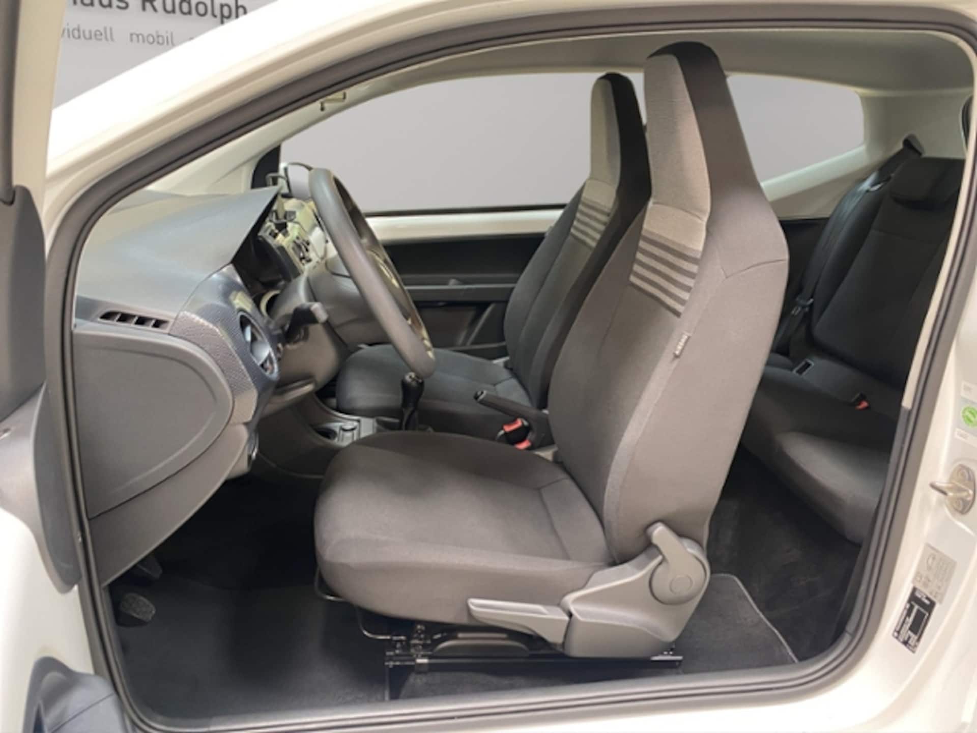 Volkswagen up!
