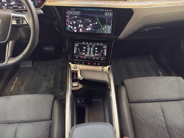 Image about Audi Q8 e-tron S line 55 e-tron quattro