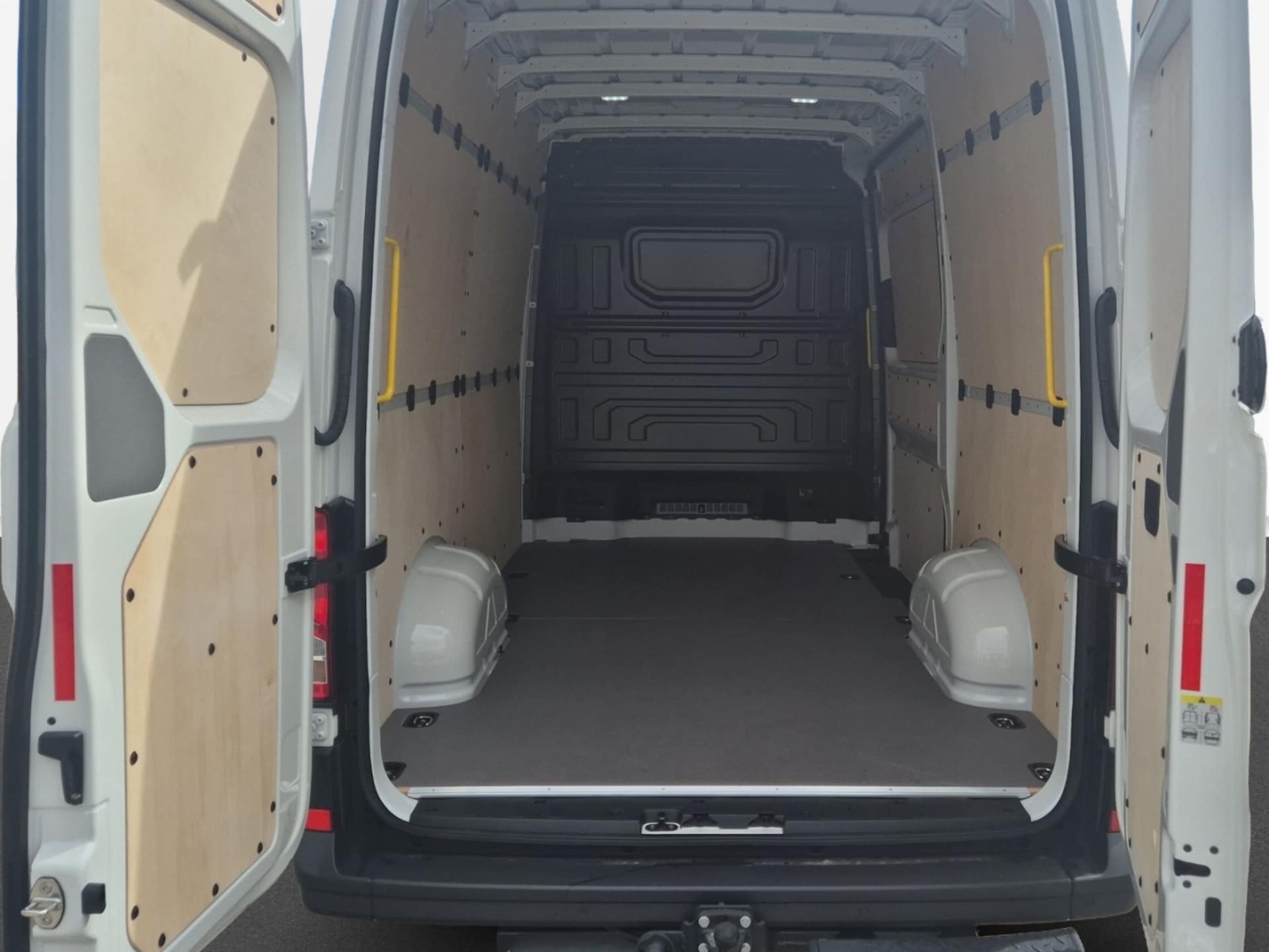 Volkswagen Crafter Kasten mittlerer Radstand