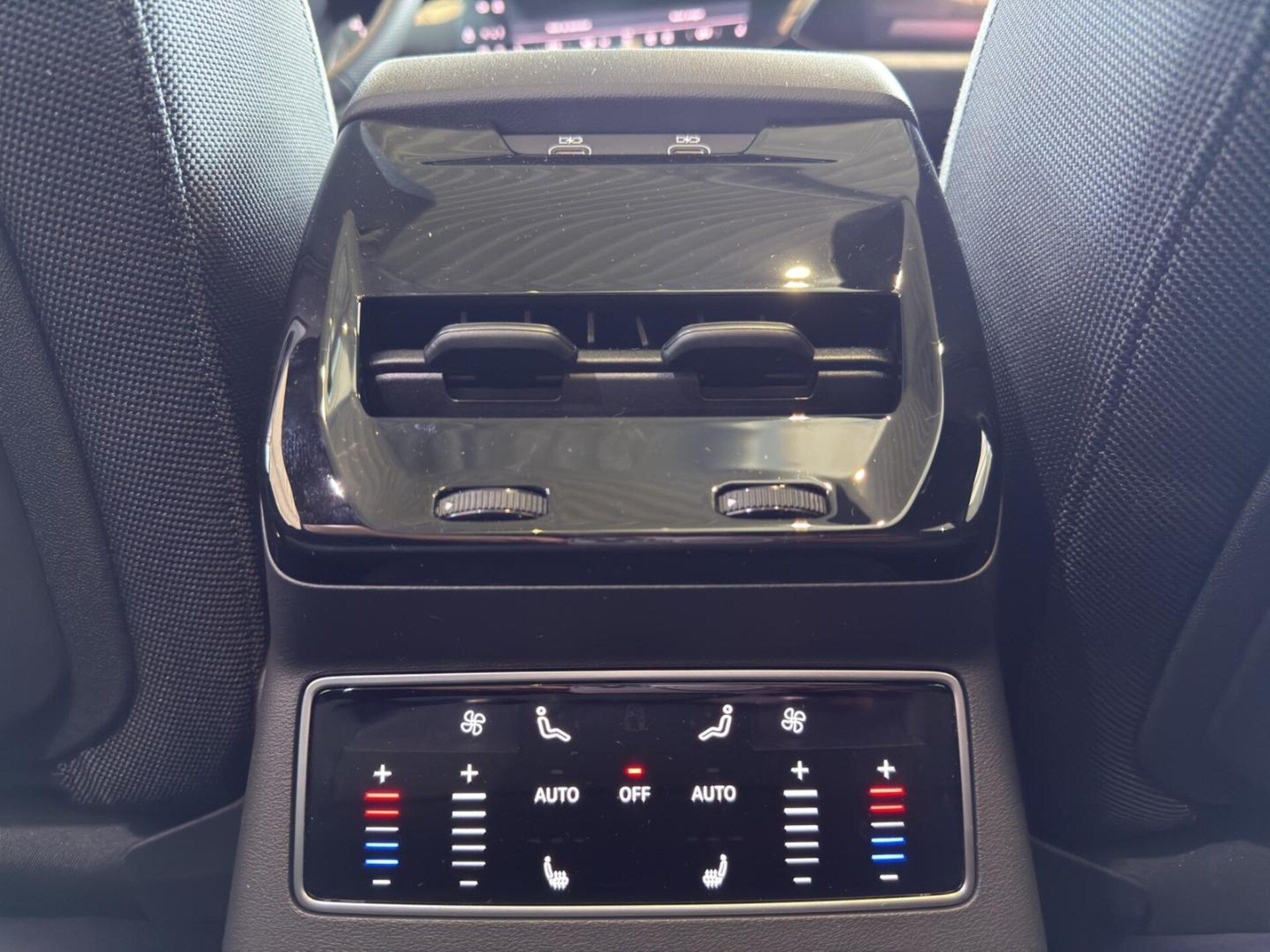 Audi A6 Avant edition one