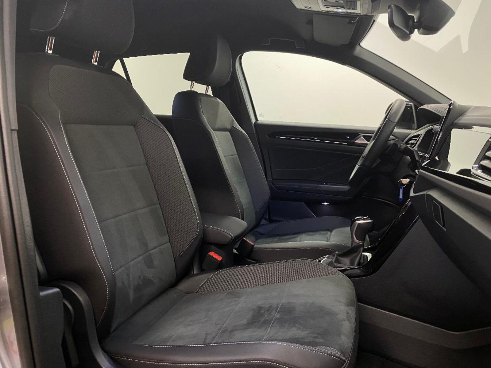 Volkswagen T-Roc – Bild 13