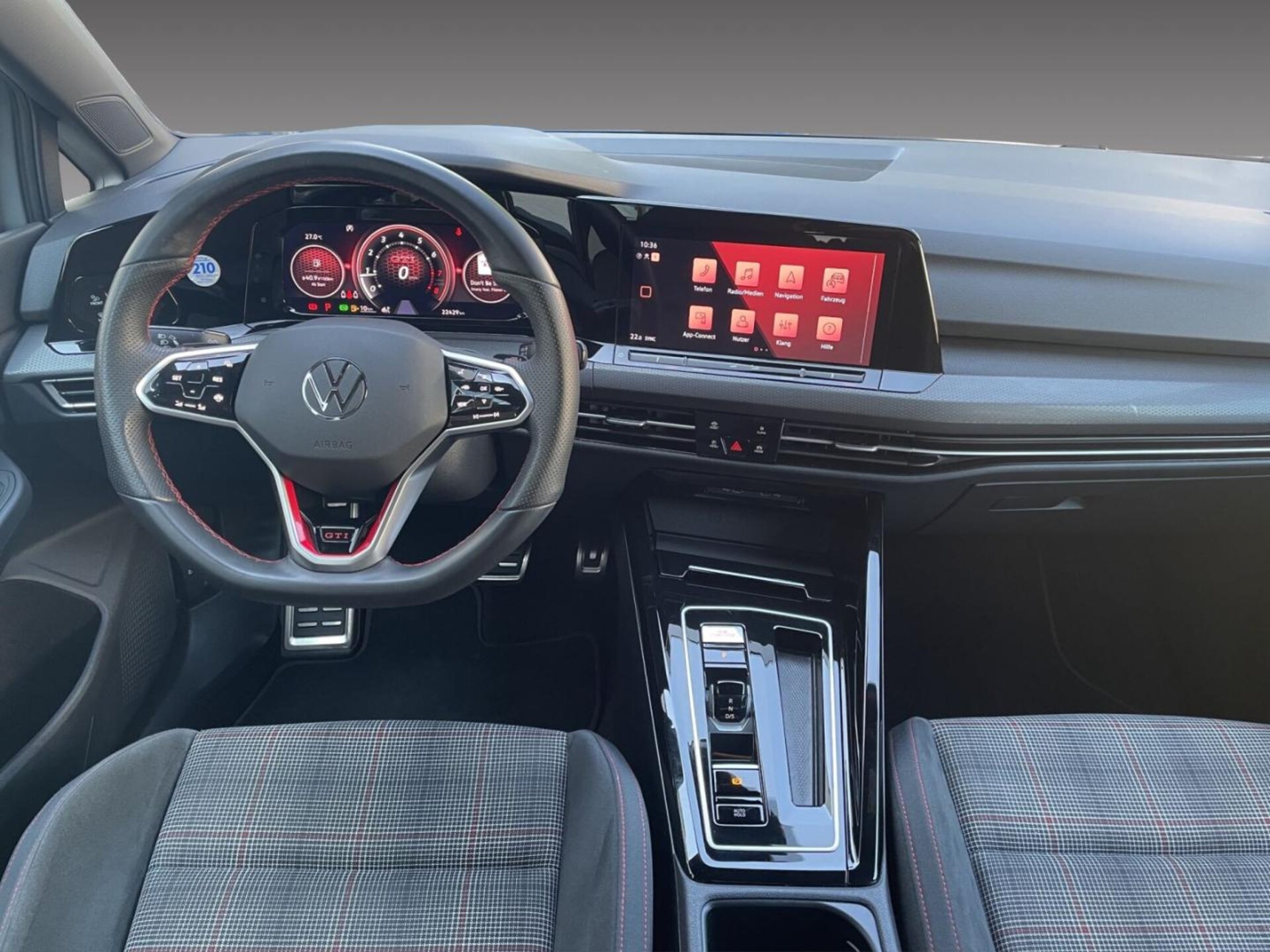 Volkswagen Golf GTI