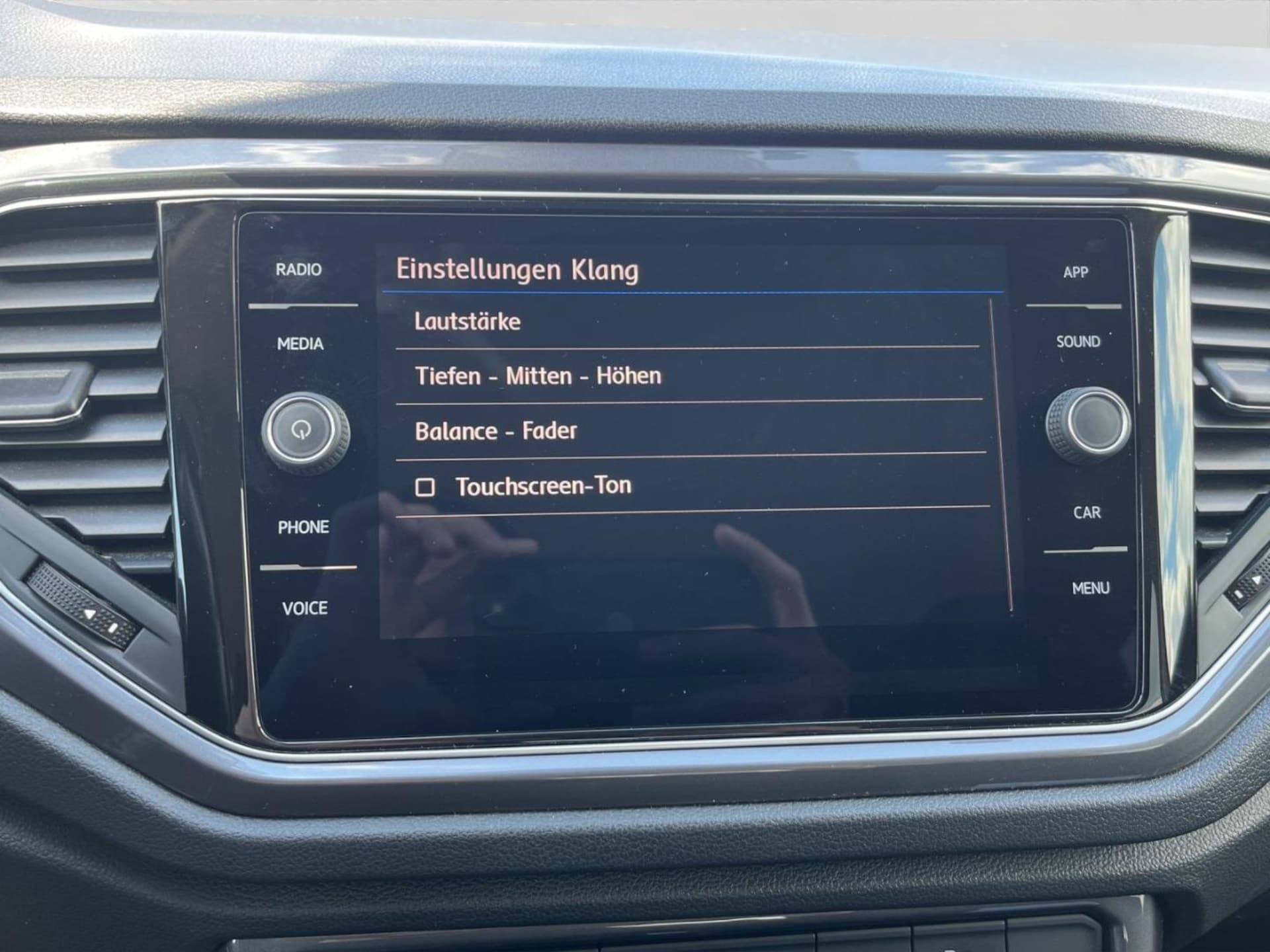 Volkswagen T-Roc IQ.DRIVE