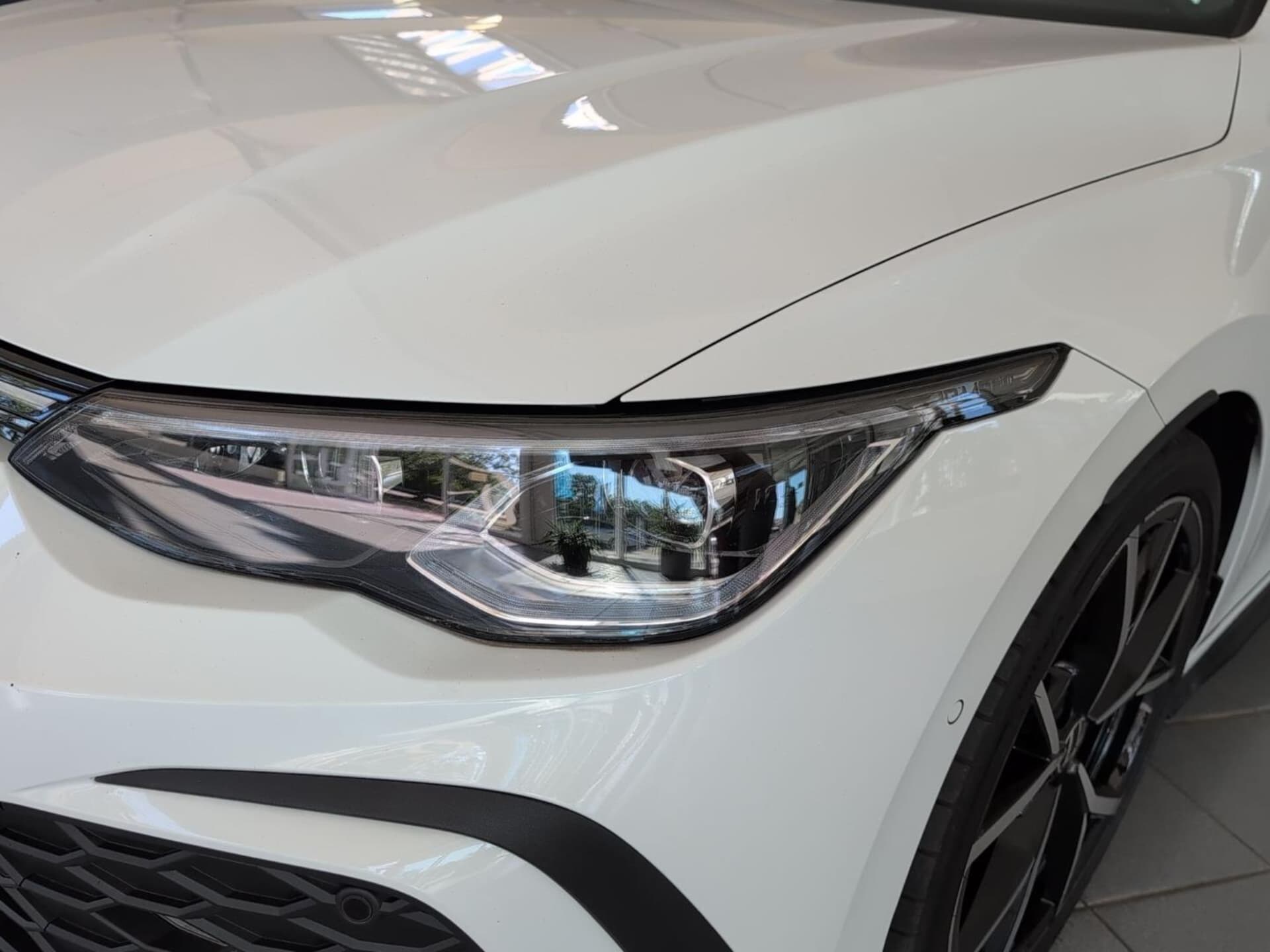 Volkswagen Golf GTI