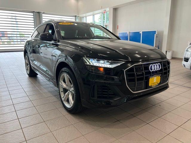 Photo of 2023 Audi Q8