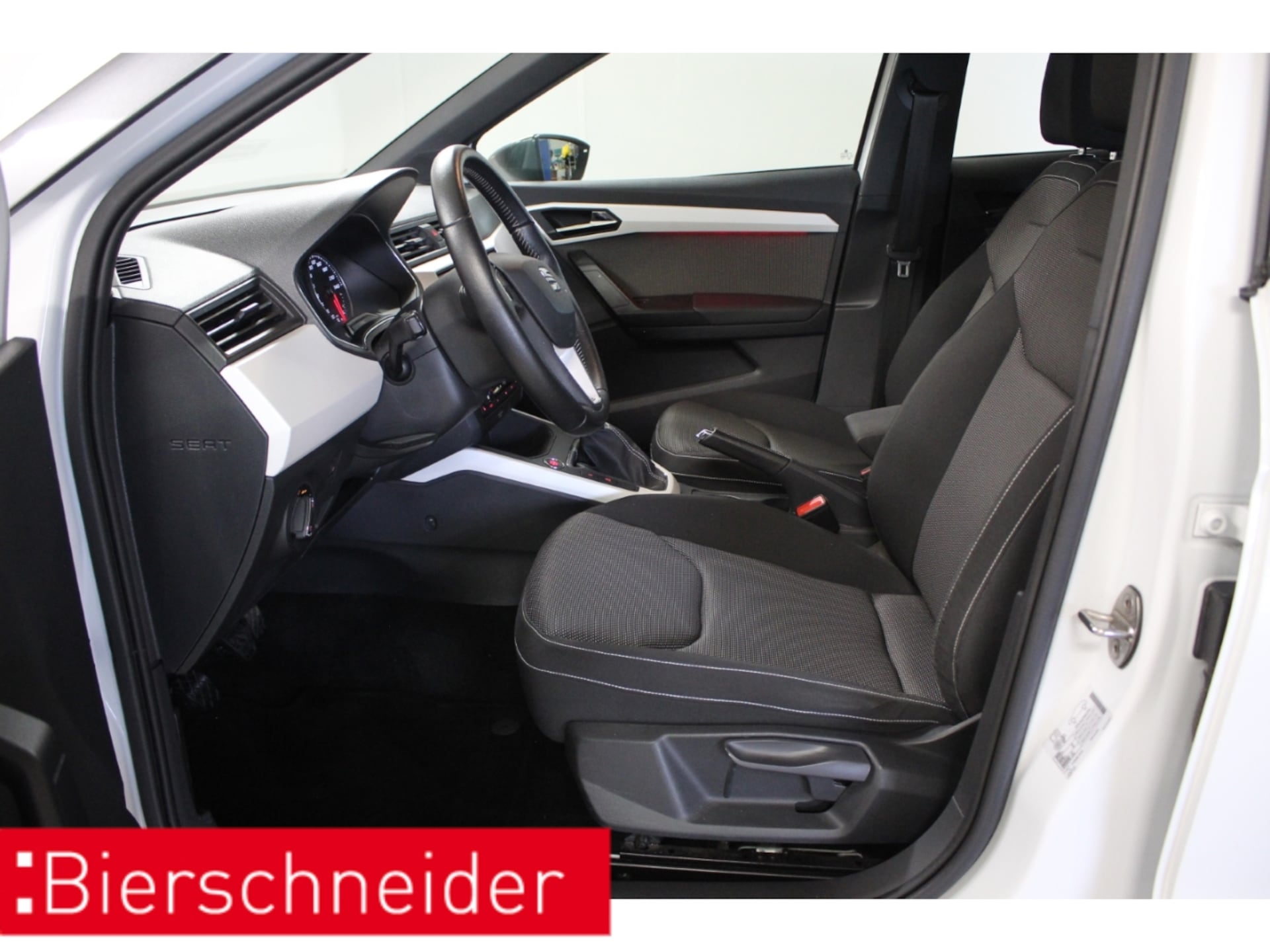 SEAT Arona XCELLENCE