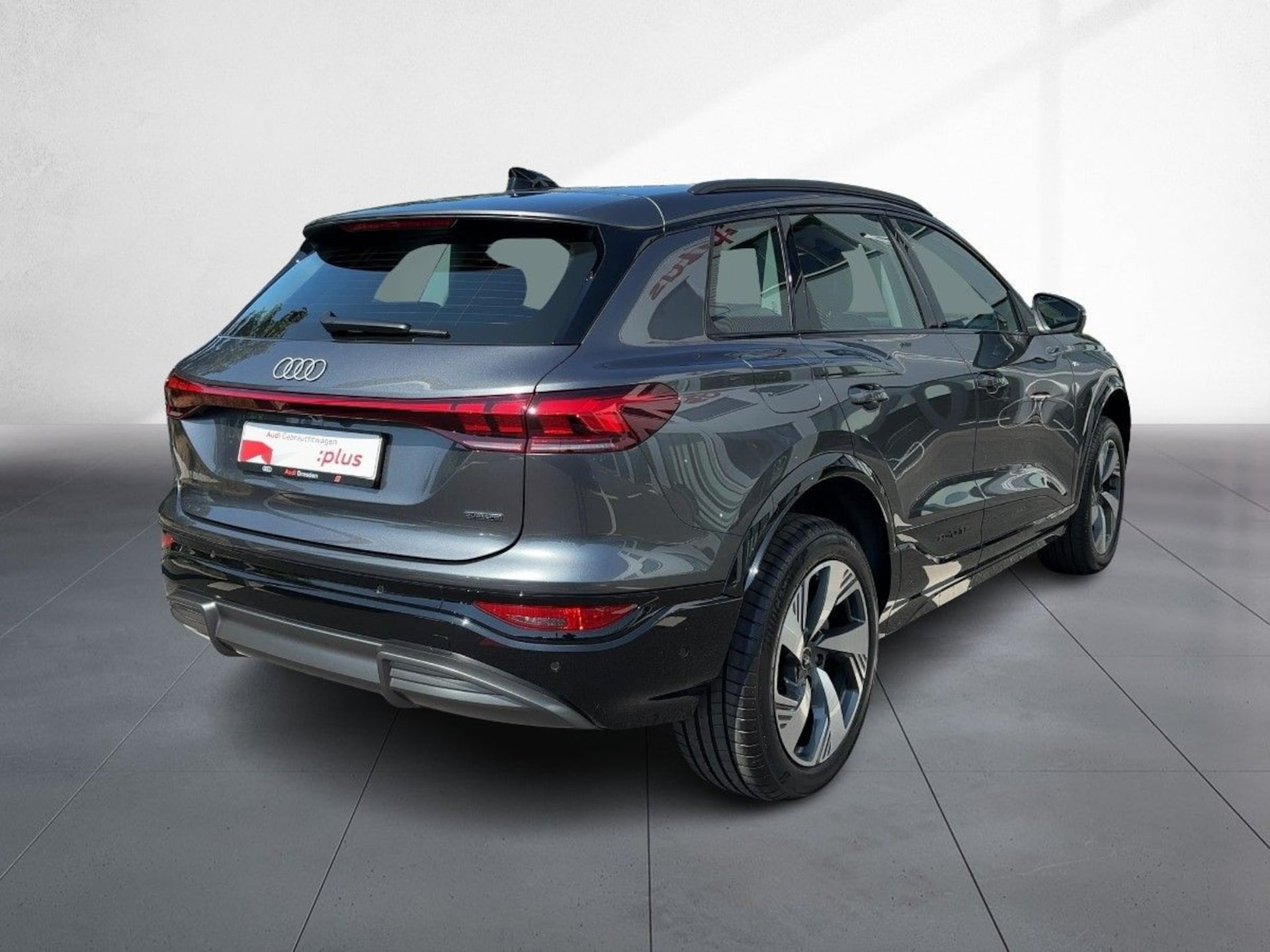 Audi Q6 SUV e-tron