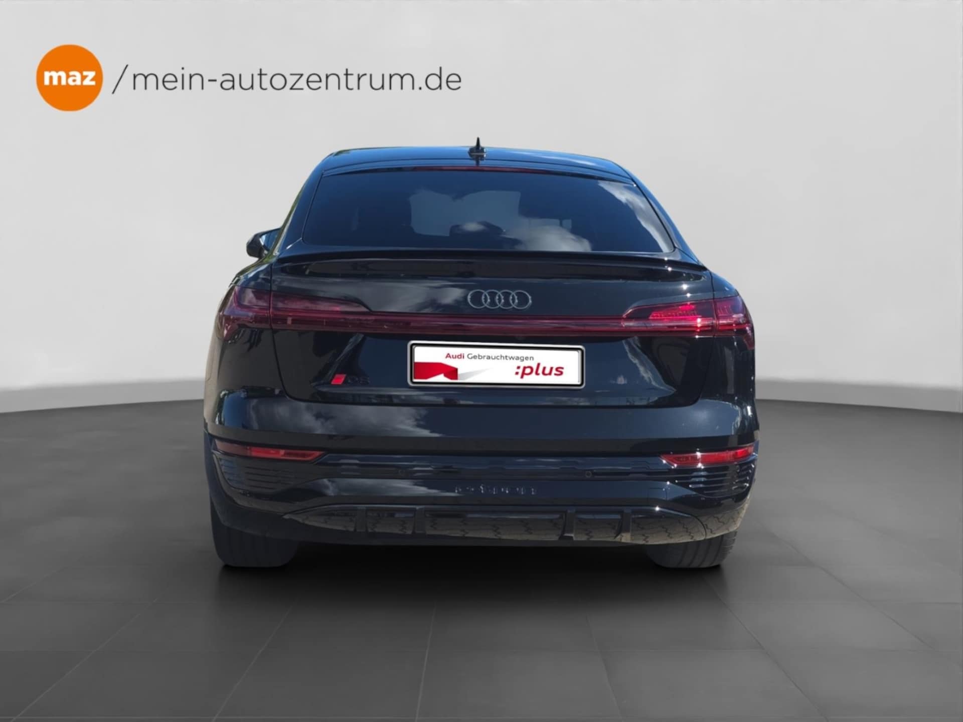 Audi Q8 Sportback e-tron S line