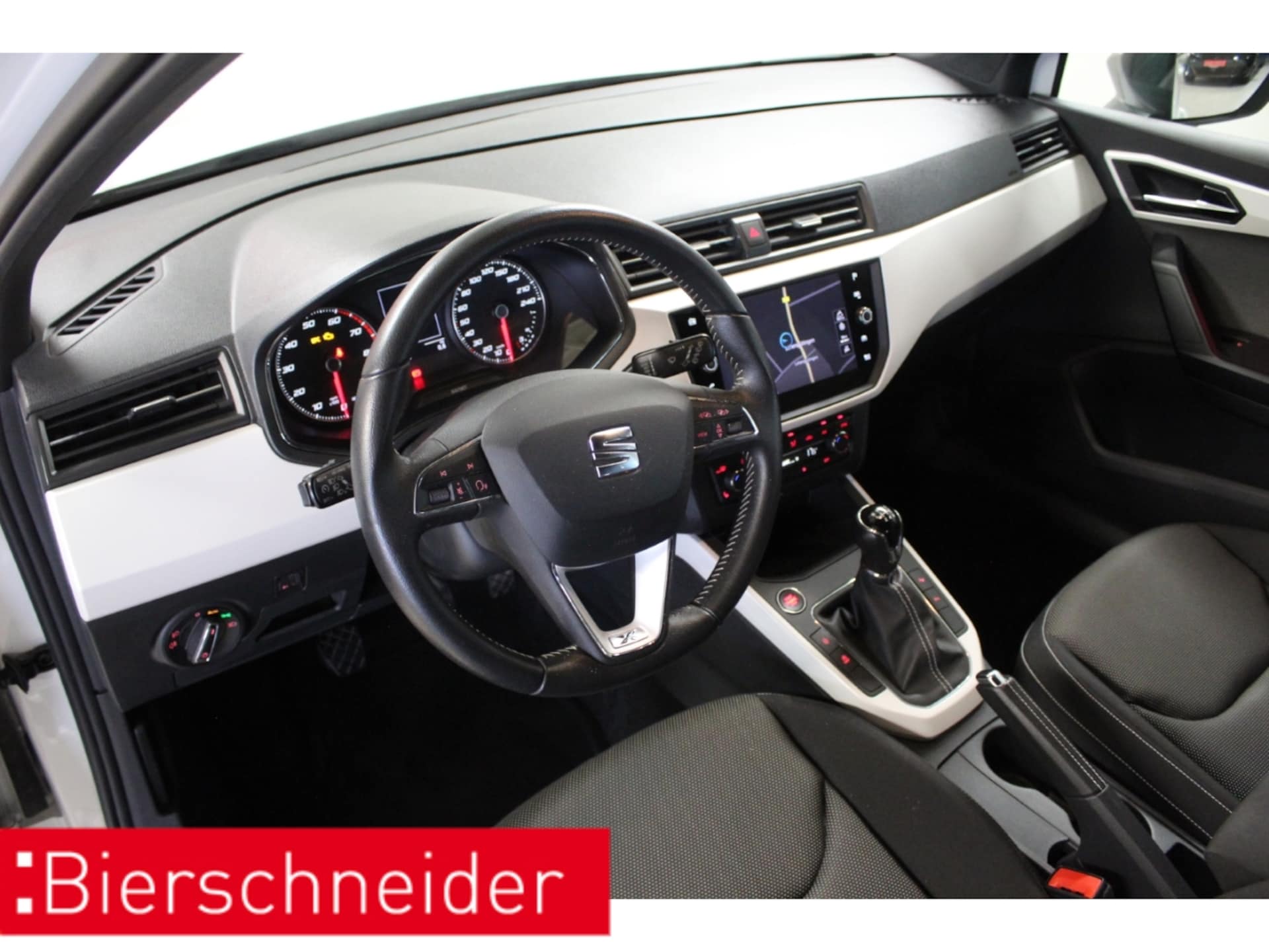 SEAT Arona XCELLENCE