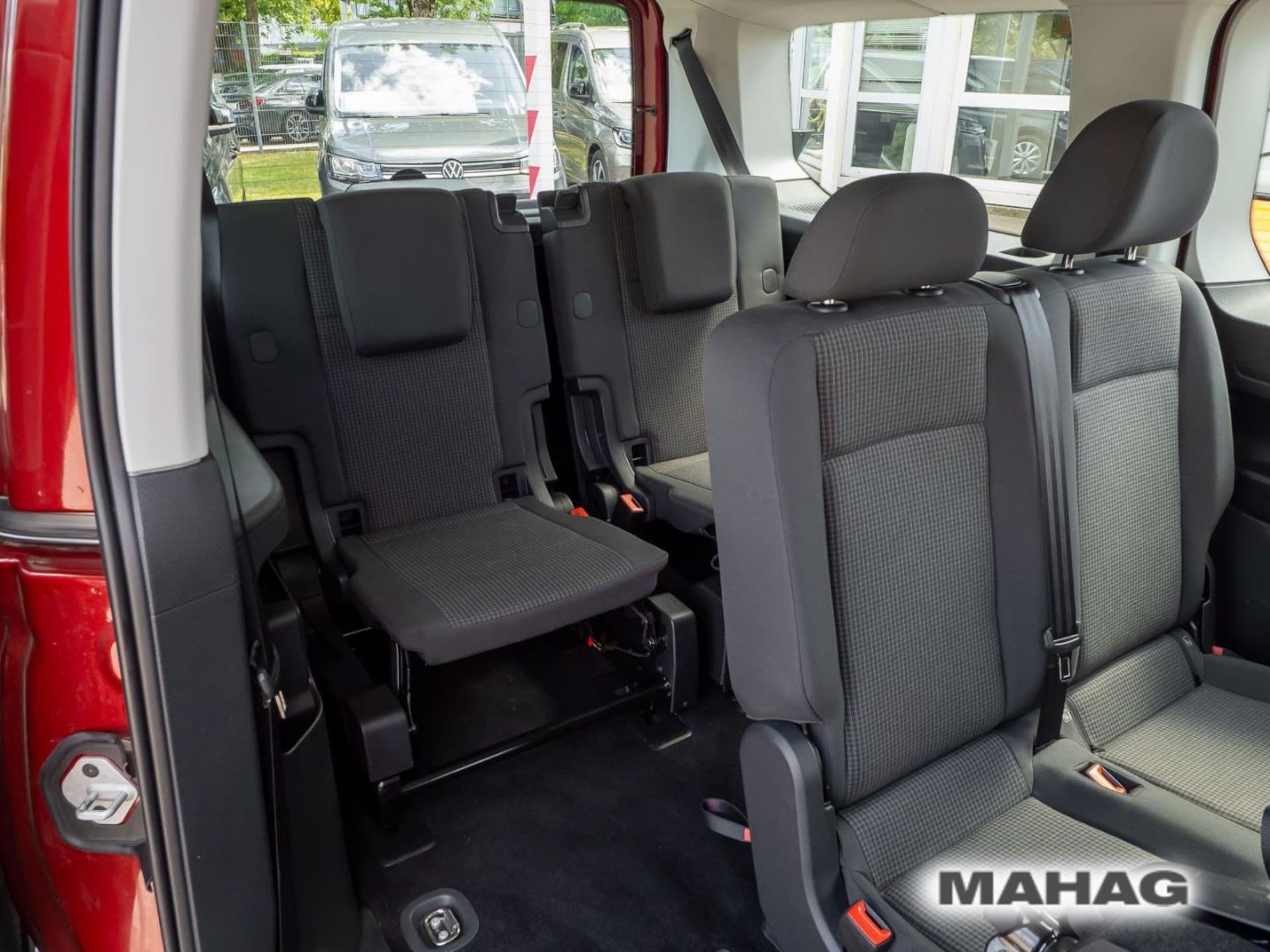 Volkswagen Caddy Maxi Basis-Modell