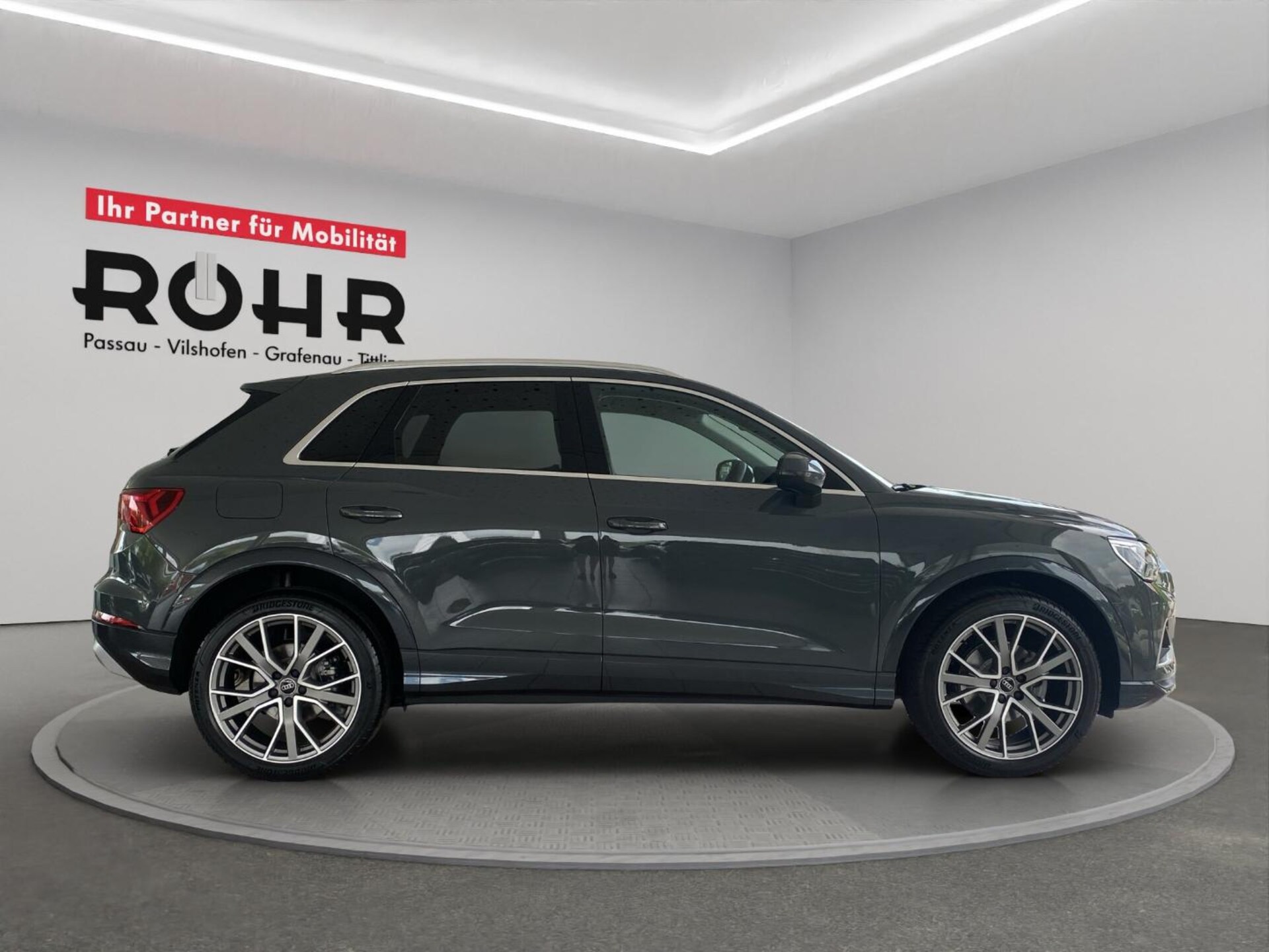 Audi Q3 SUV advanced