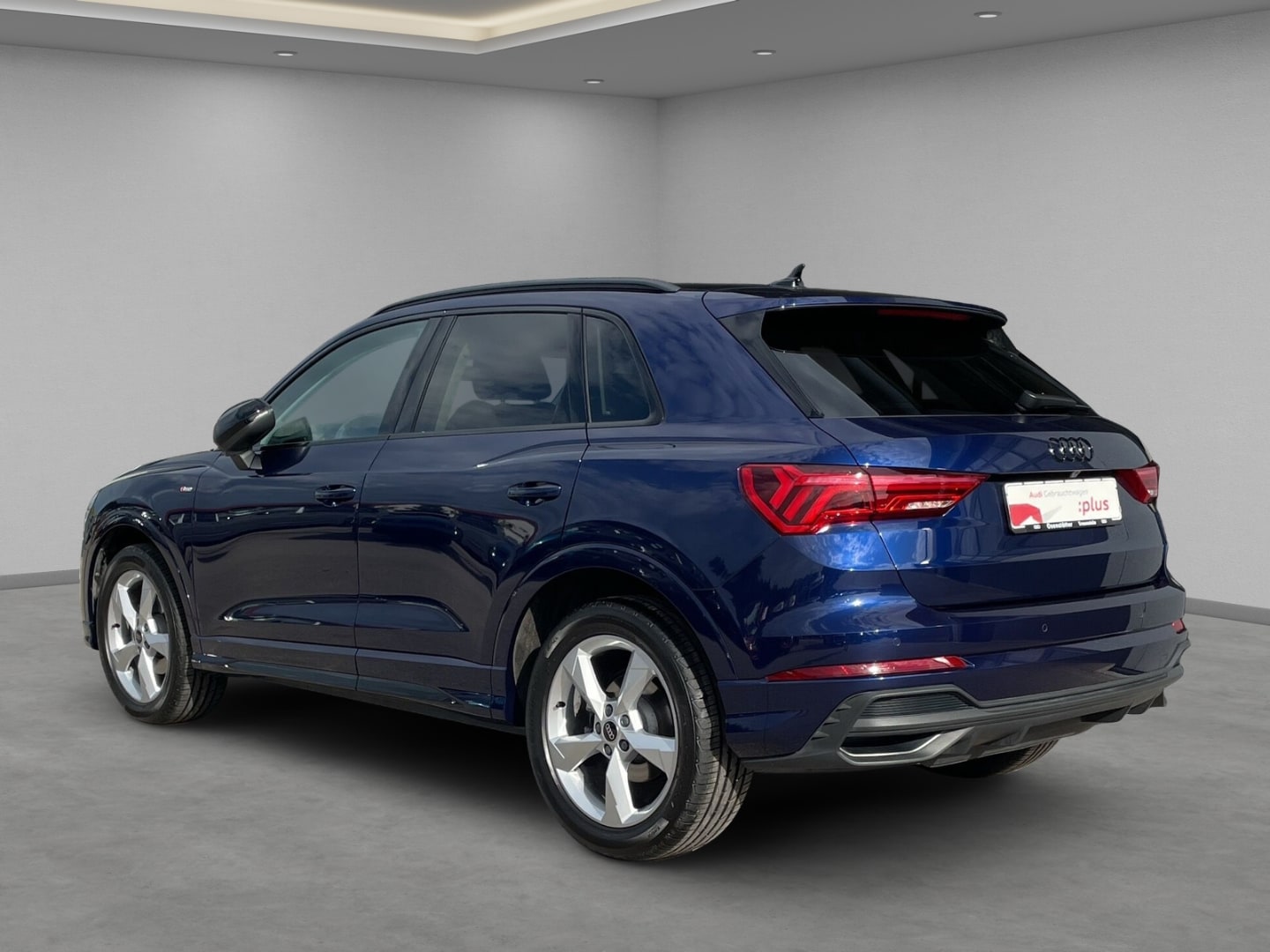 Bild über Audi Q3 TFSI 110 kW S tronic - für weitere Informationen kontaktieren Sie den Audi Partner