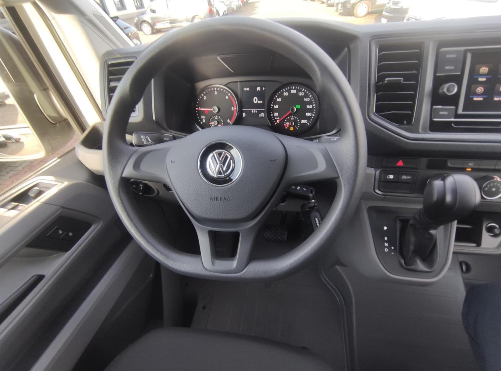 Volkswagen Crafter Kasten mittlerer Radstand