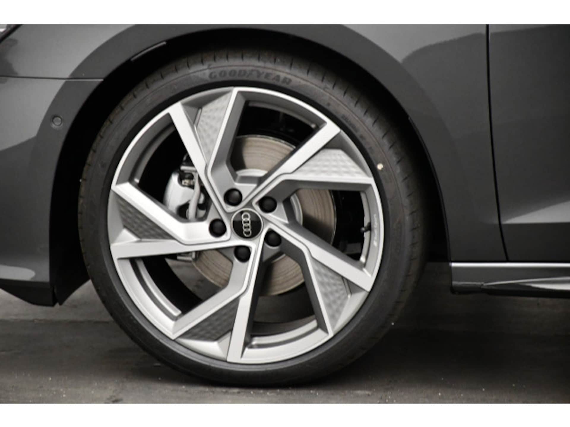 Audi A3 Sportback S line