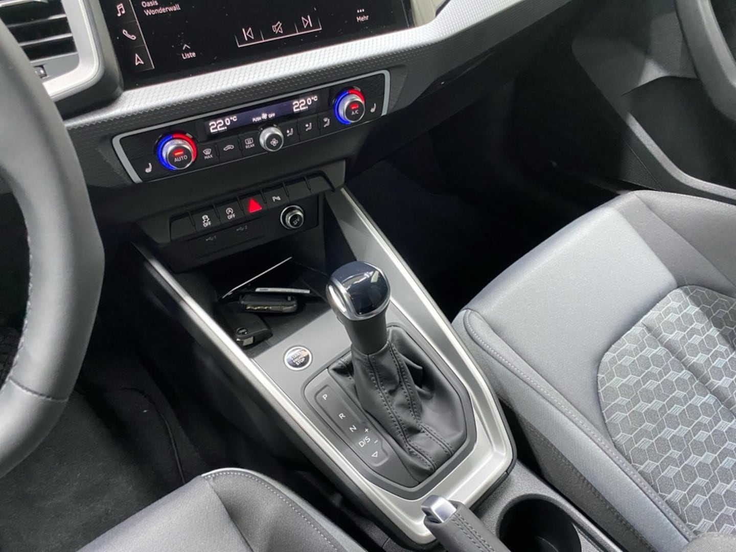 Bild über Audi A1 Sportback advanced 25 TFSI S tronic - für weitere Informationen kontaktieren Sie den Audi Partner