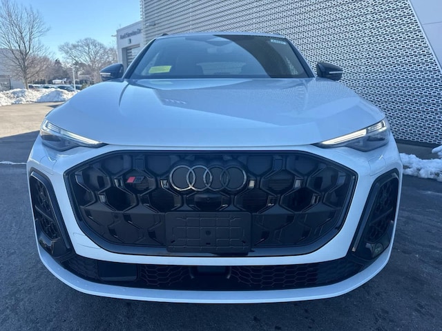 2025 Audi SQ5