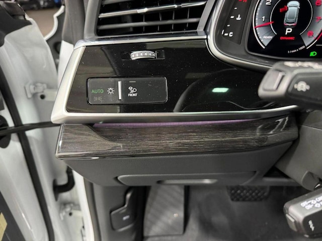2026 Audi Q8 Premium Plus - Photo 31