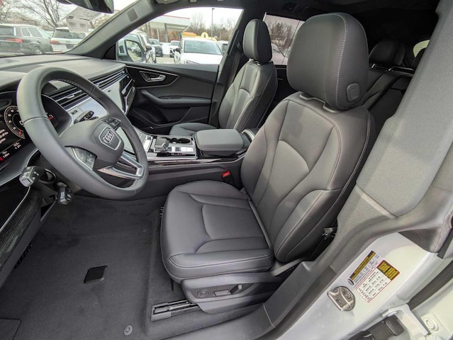 2026 Audi Q8 Premium Plus - Photo 7